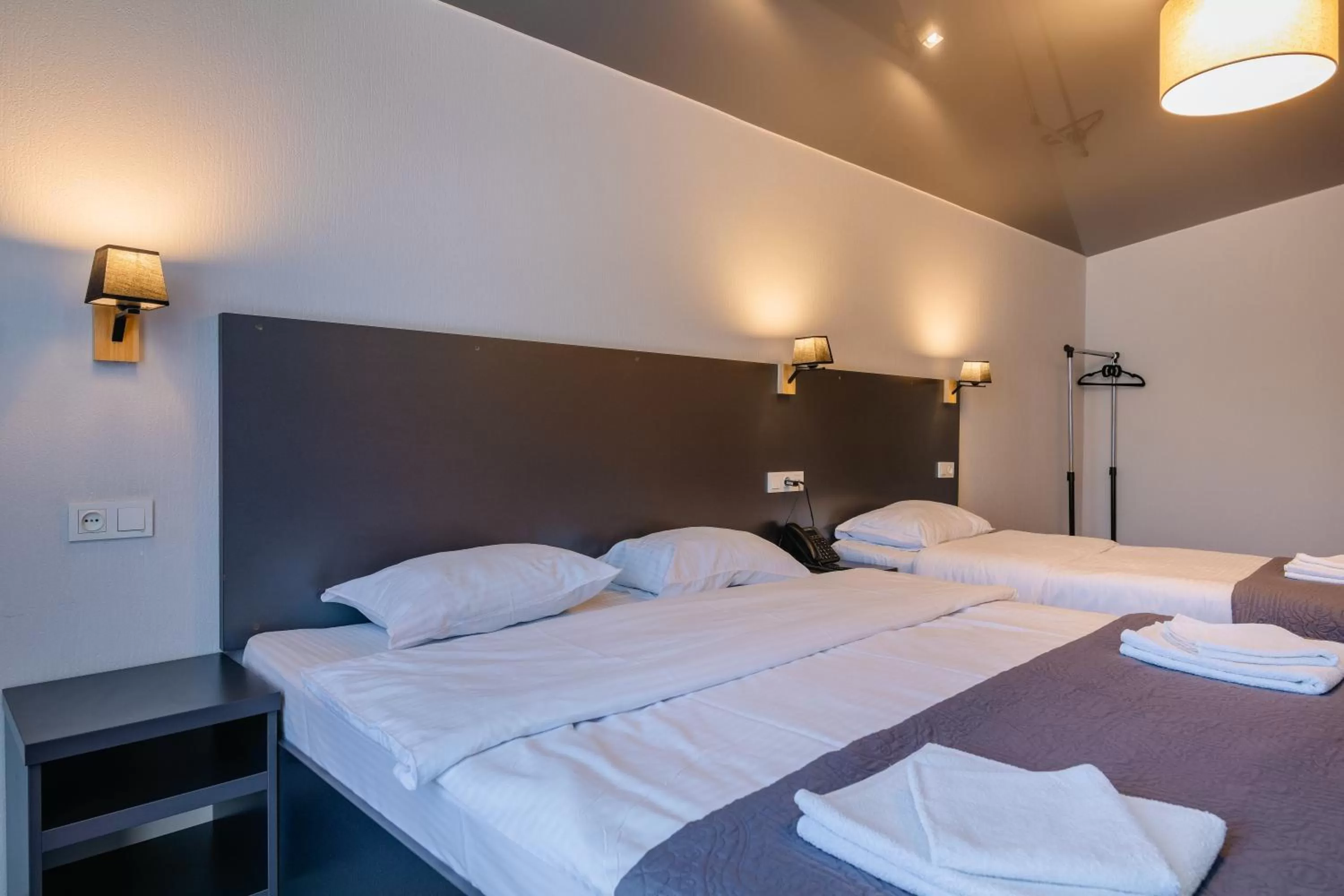 Bed in Hotel Green Town