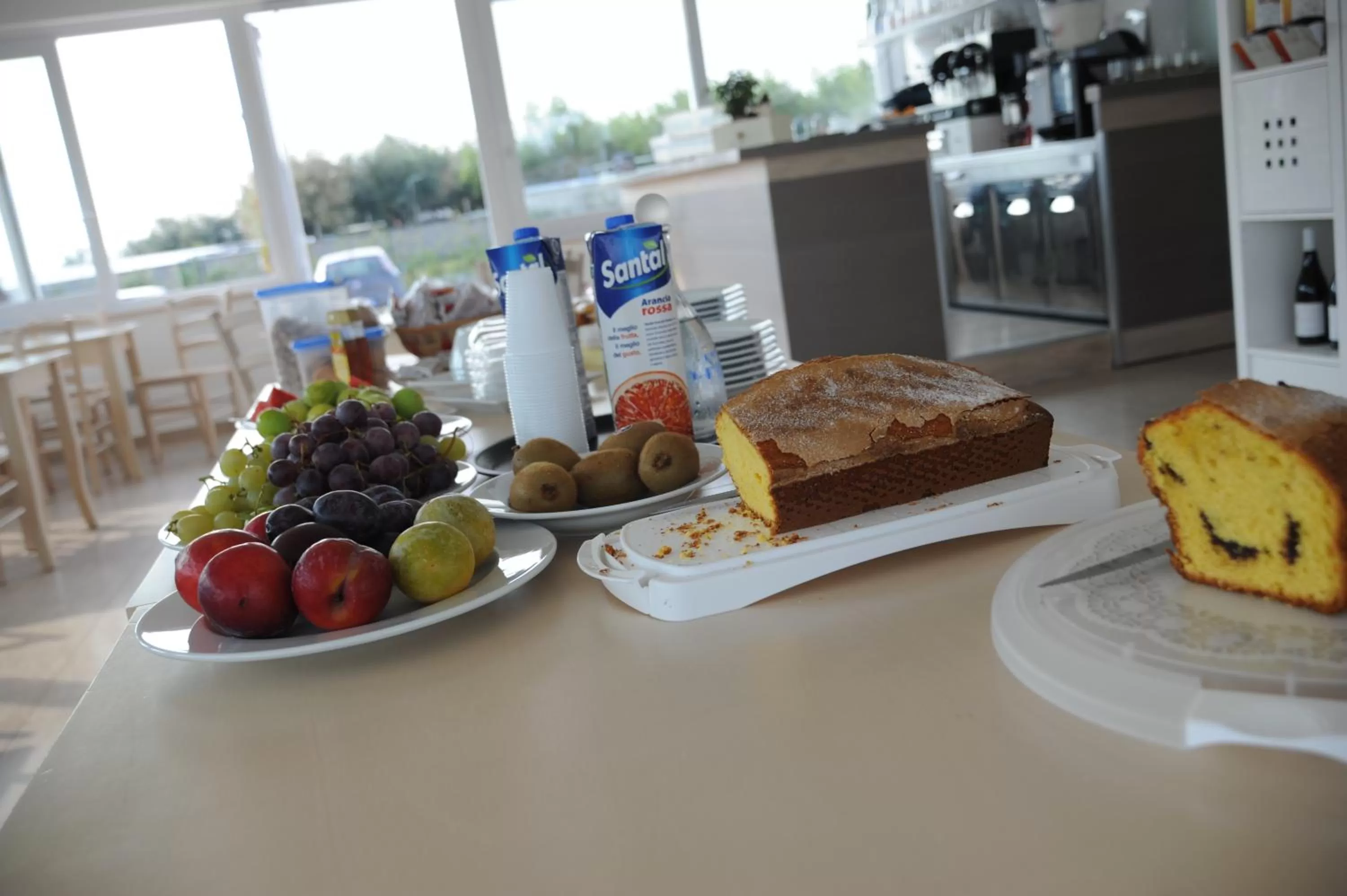 Buffet breakfast in Agriturismo Frontemare