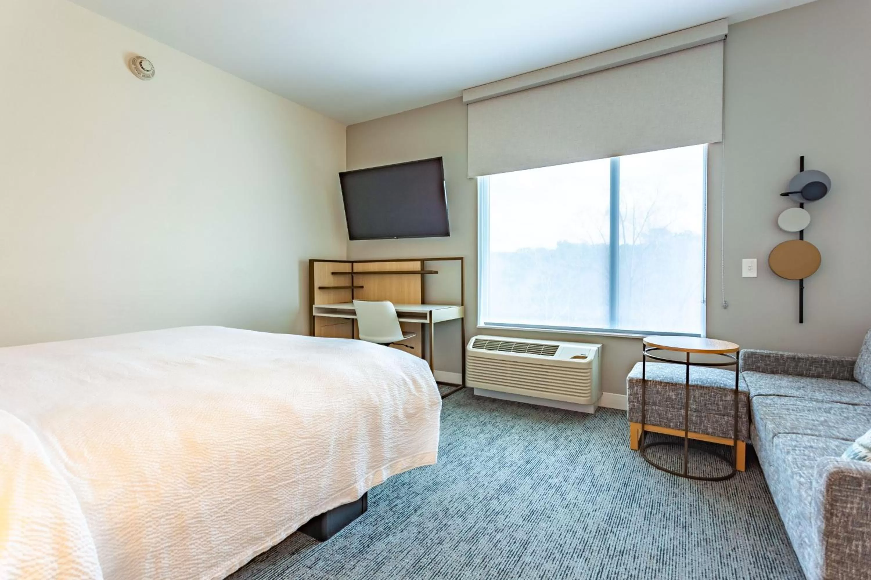 Photo of the whole room, Bed in TownePlace Suites by Marriott Raleigh - University Area