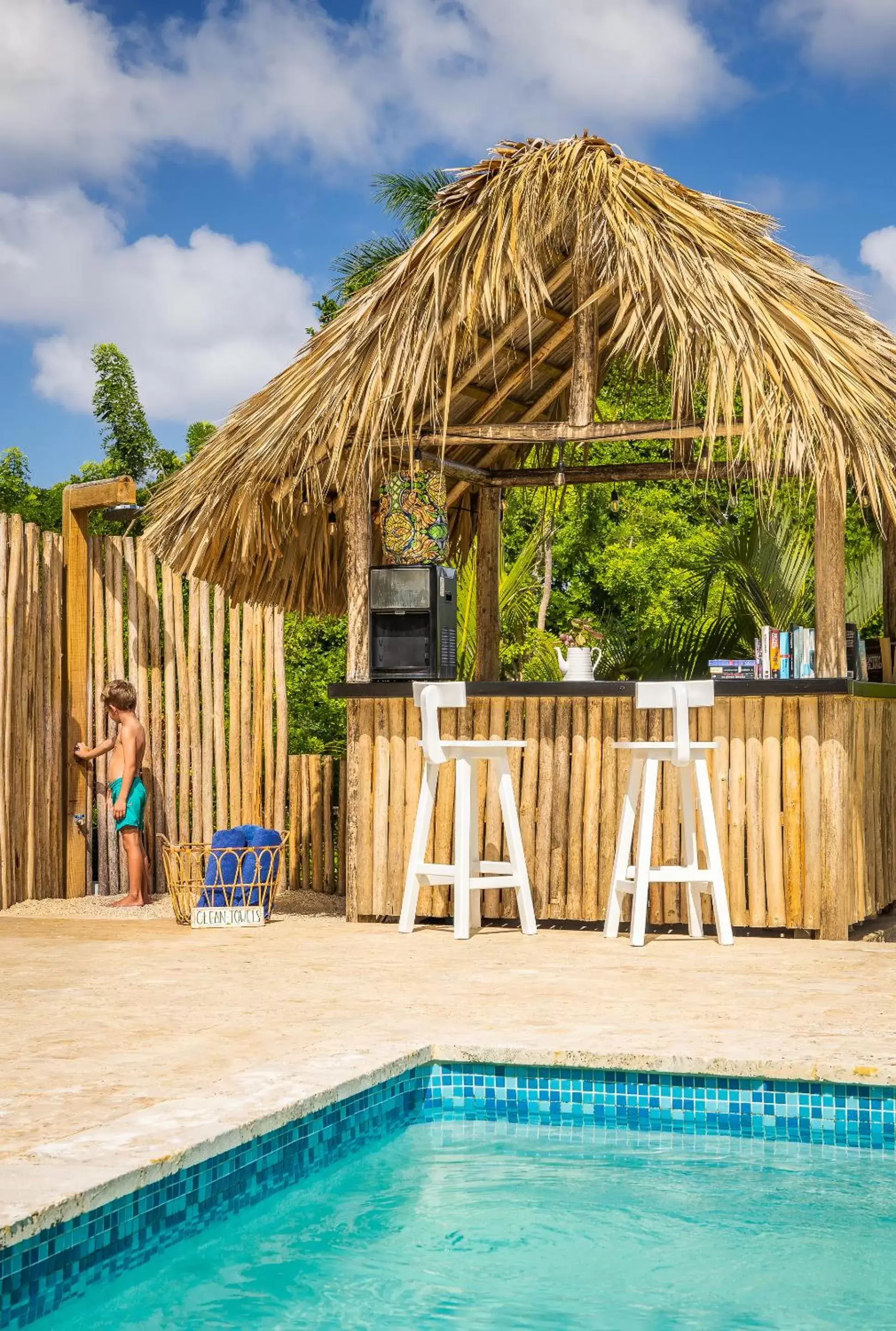 Day, Swimming Pool in El Encuentro Surf Lodge