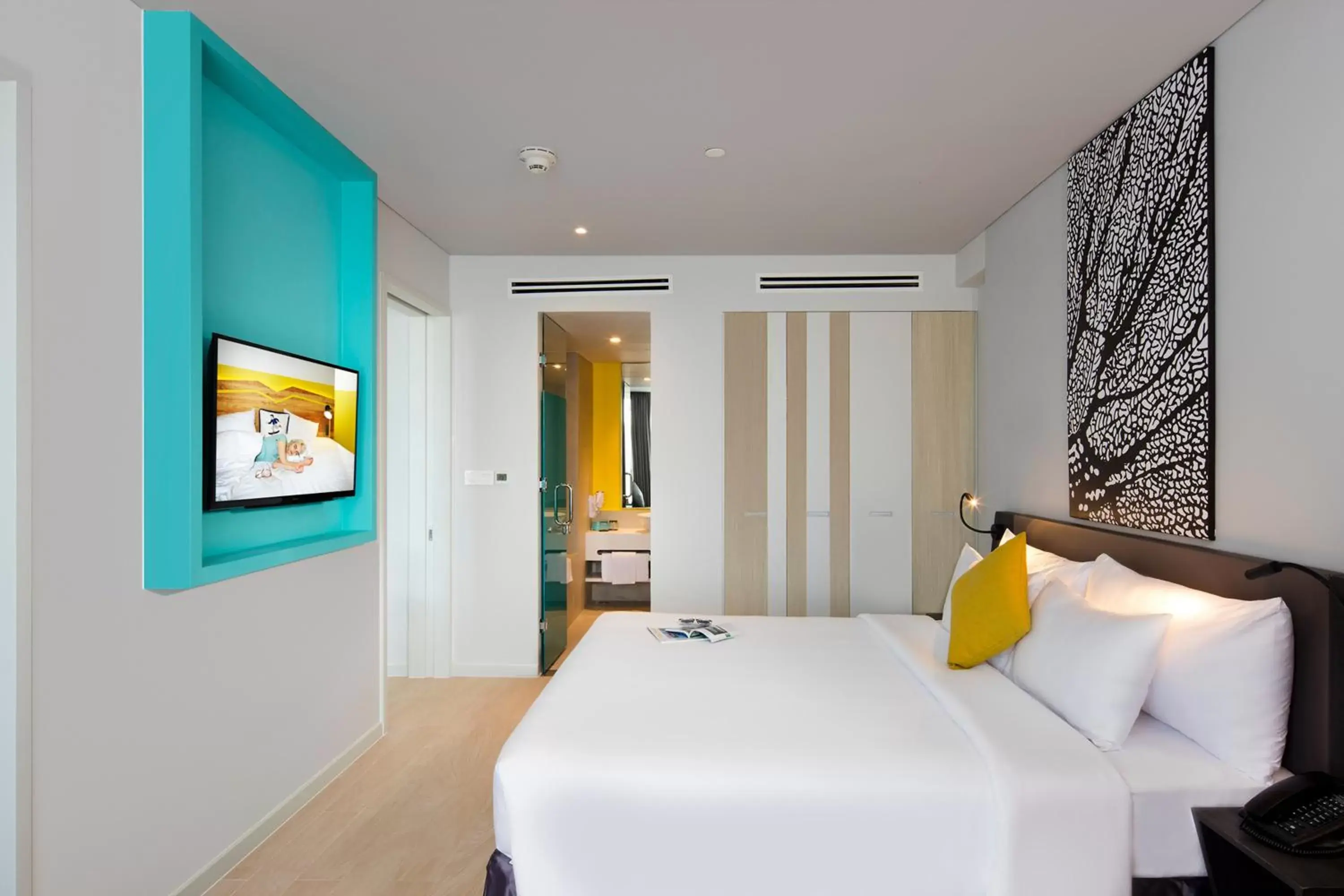Living room, Bed in ibis Styles Nha Trang