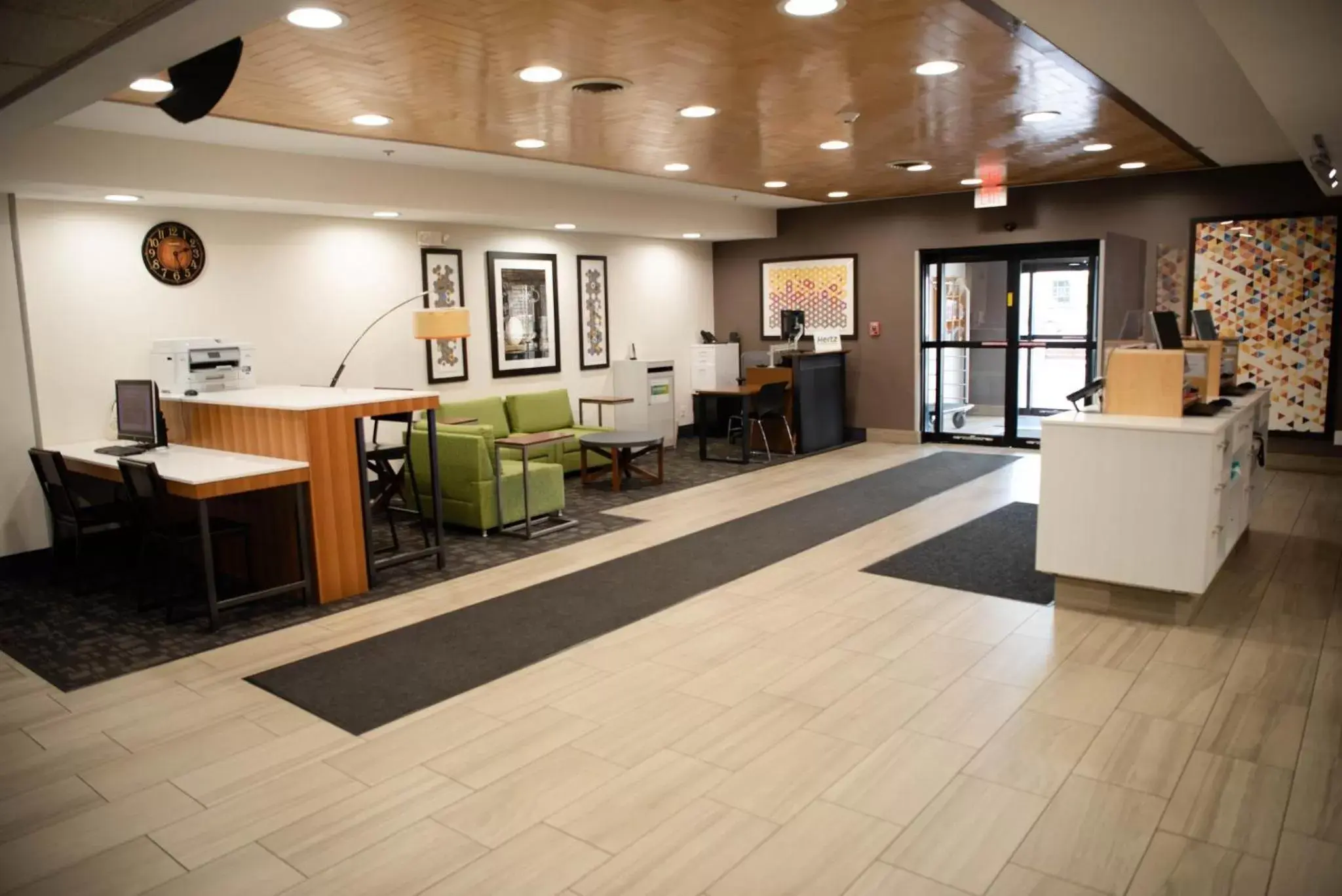 Lobby or reception, Lobby/Reception in Holiday Inn Express Winfield, an IHG Hotel