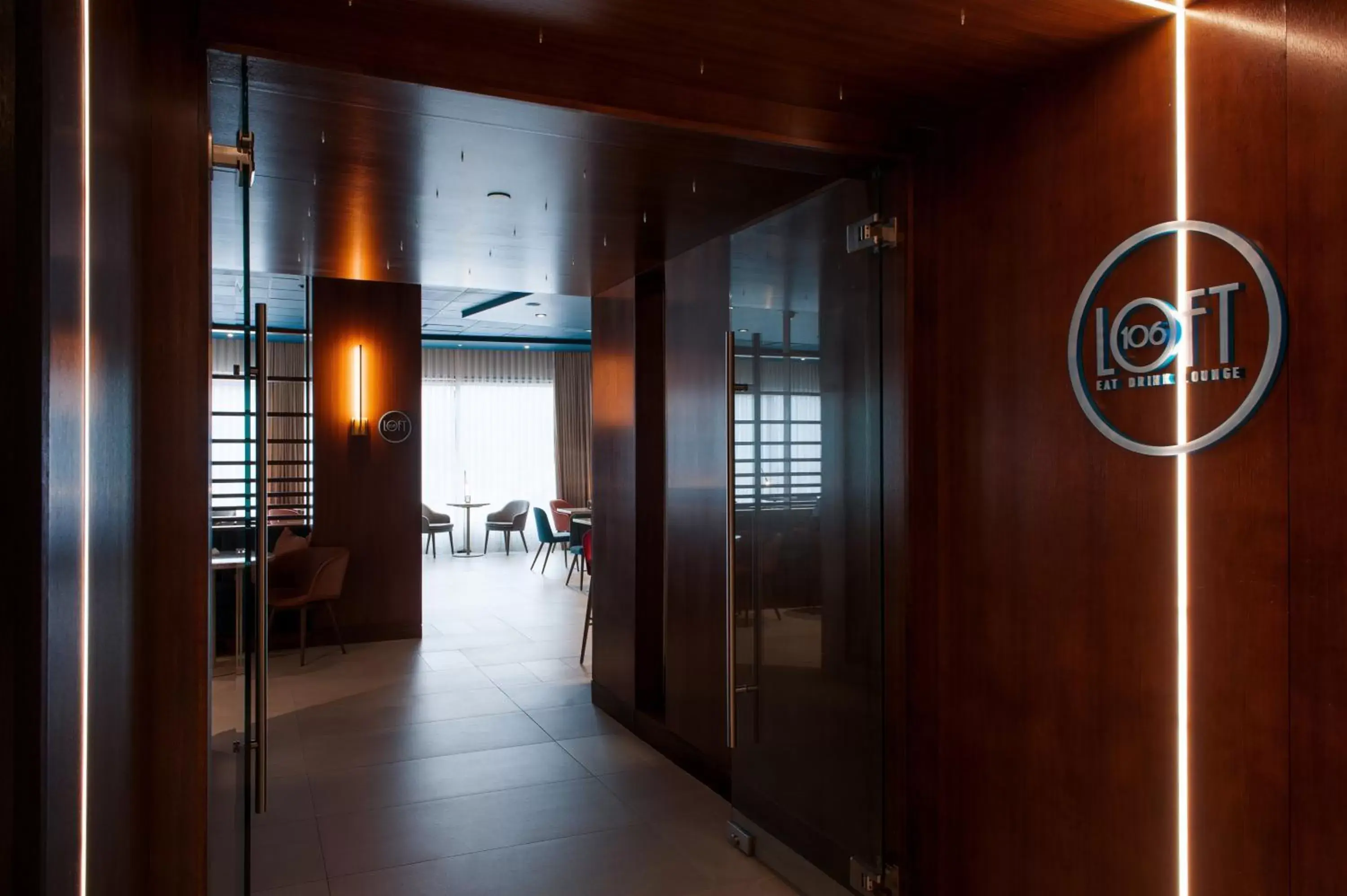 Restaurant/places to eat in Matrix Hotel Restaurant/places to eat in Matrix Hotel