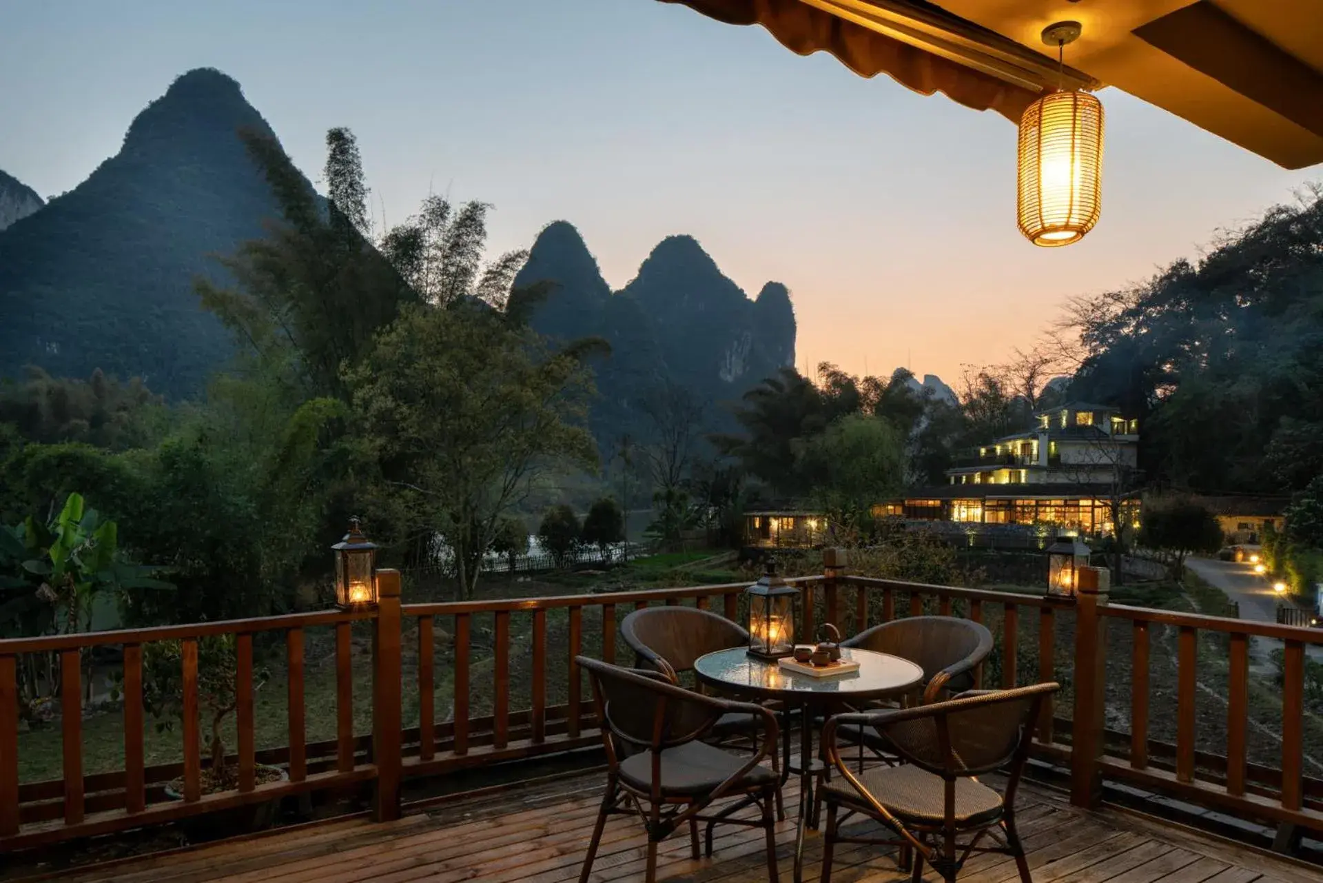 Balcony/Terrace in Yangshuo Moondance Hotel