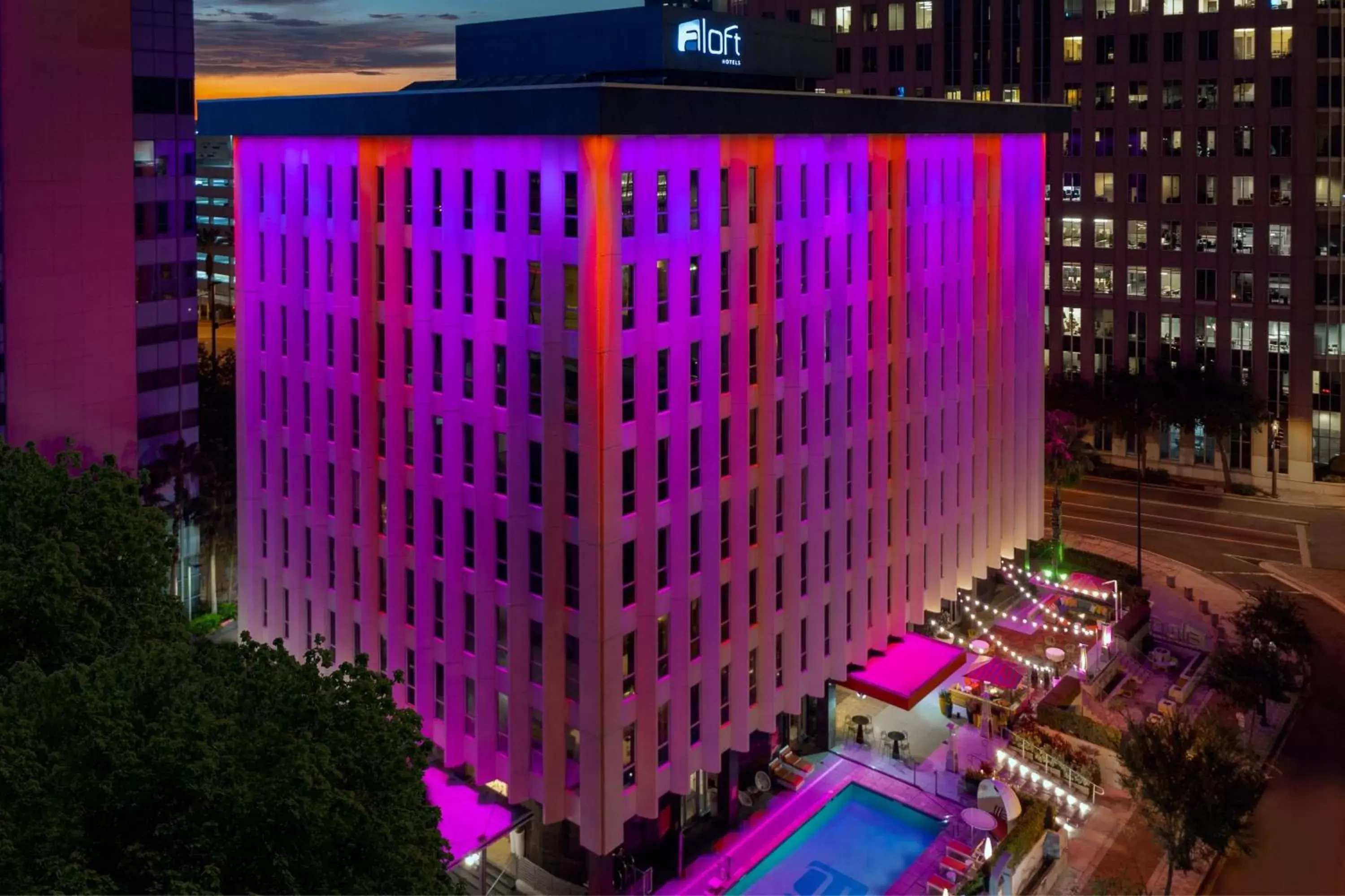 Property building in Aloft Orlando Downtown