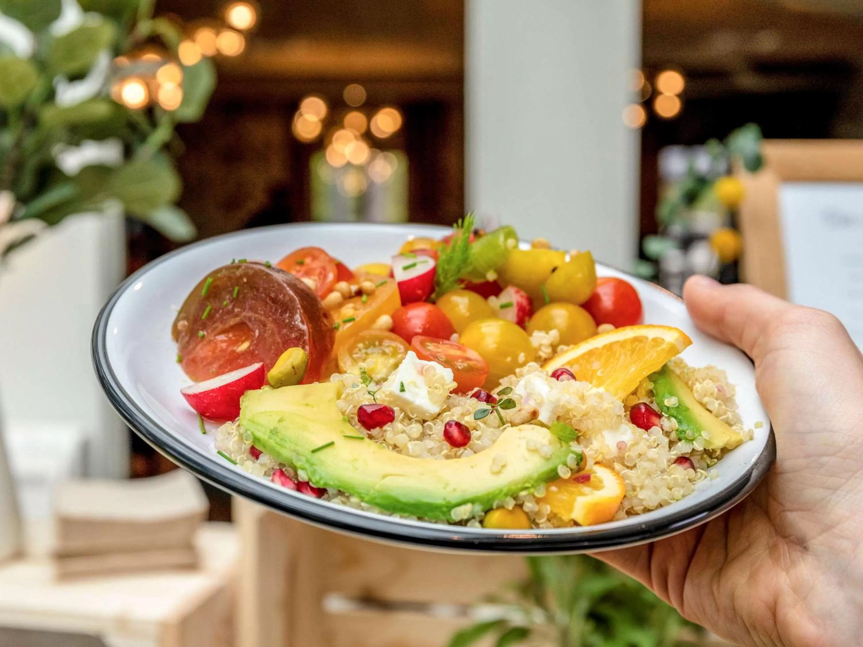 Restaurant/places to eat in Novotel Chennai OMR