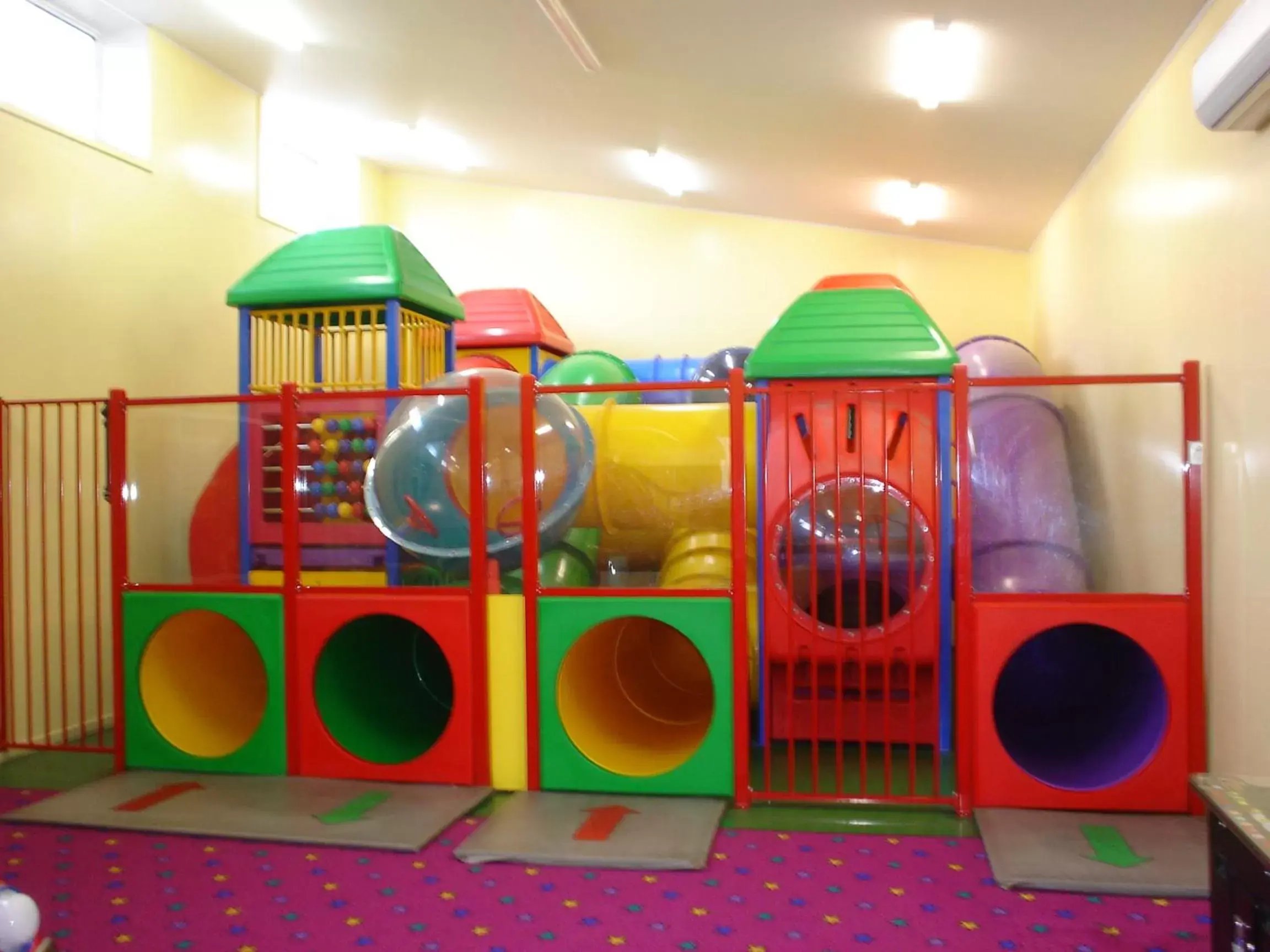 Children play ground, Children's Play Area in Argosy Motor Inn