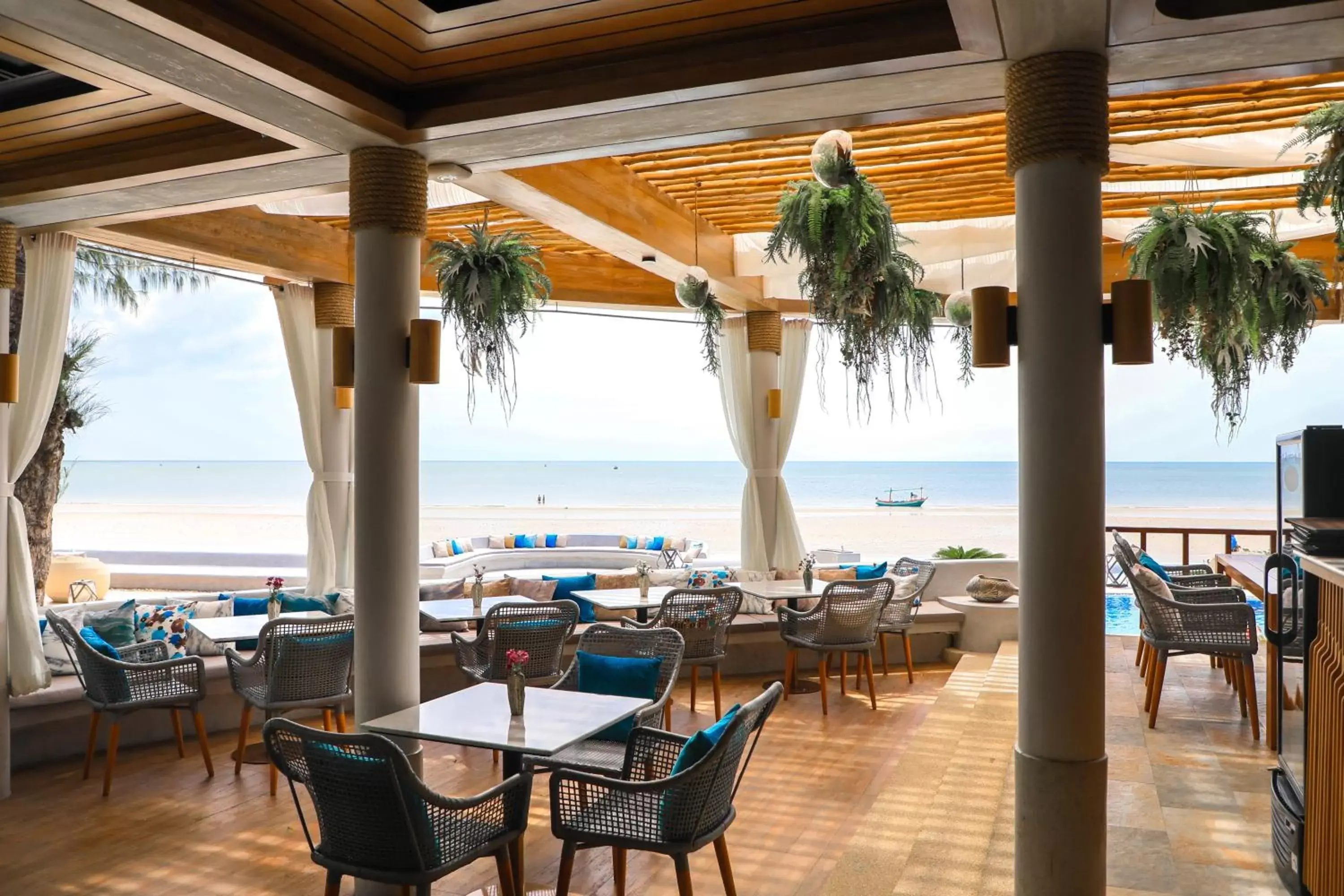 Restaurant/places to eat in Kundala Beach Resort Hua Hin Restaurant/places to eat in Kundala Beach Resort Hua Hin