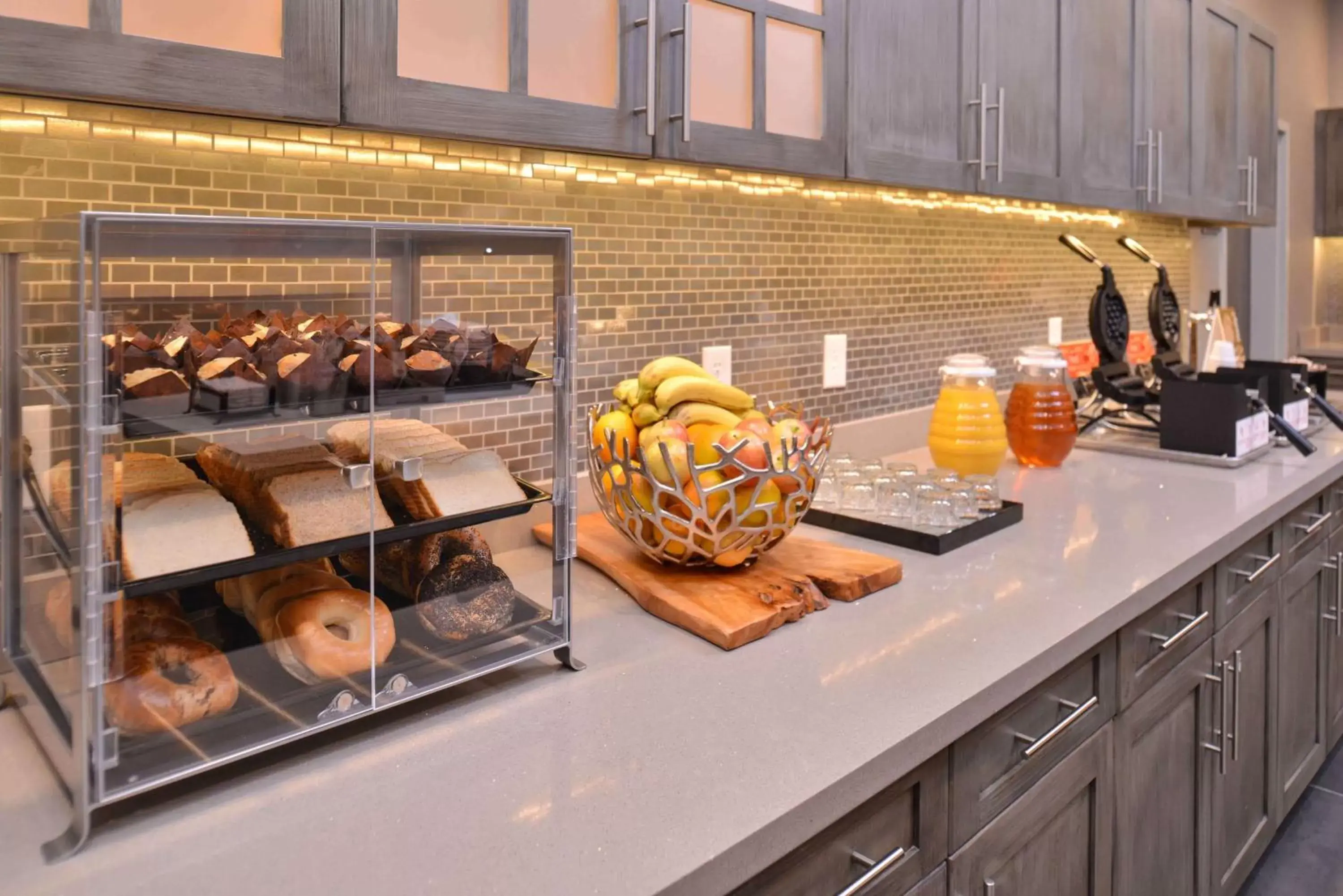 Dining area, Kitchen/Kitchenette in Homewood Suites by Hilton Trophy Club Fort Worth North