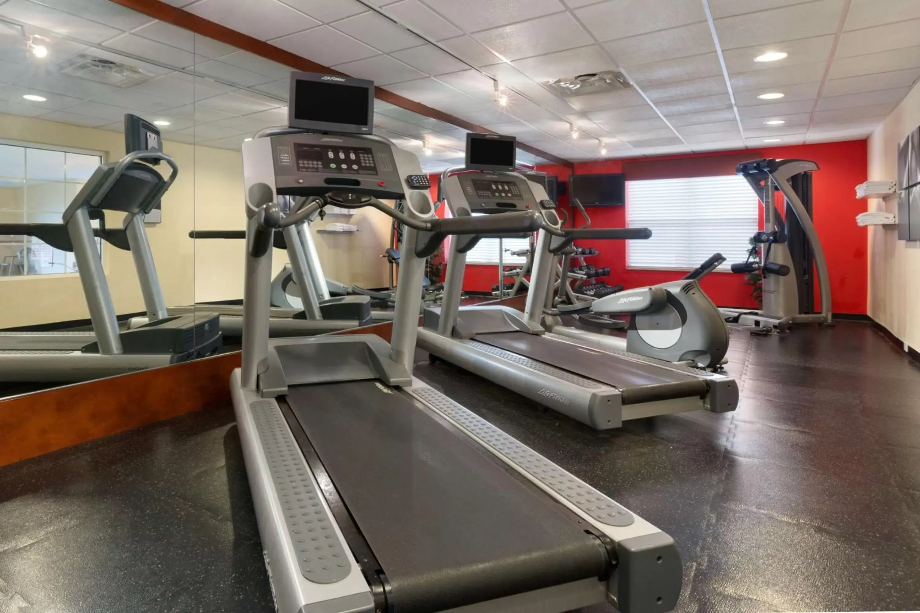 Activities, Fitness Center/Facilities in Country Inn & Suites by Radisson, Braselton, GA