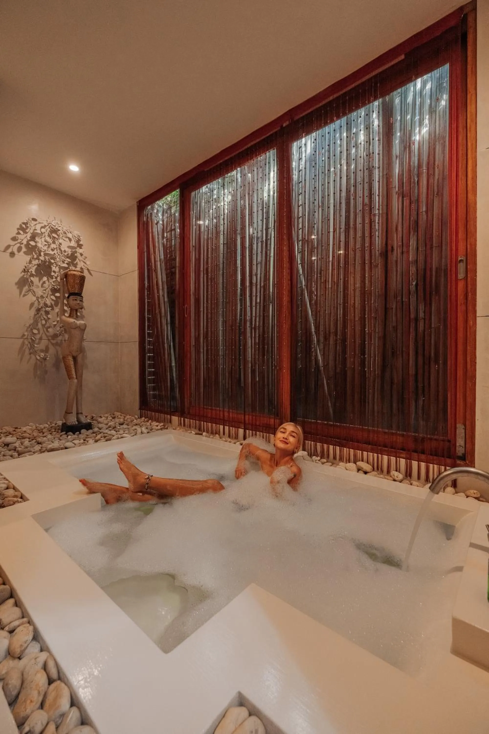 People in Tango Luxe Beach Villa, Koh Samui