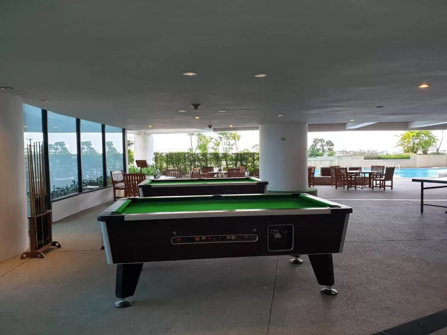 Sports, Billiards in Montien Riverside Hotel Bangkok