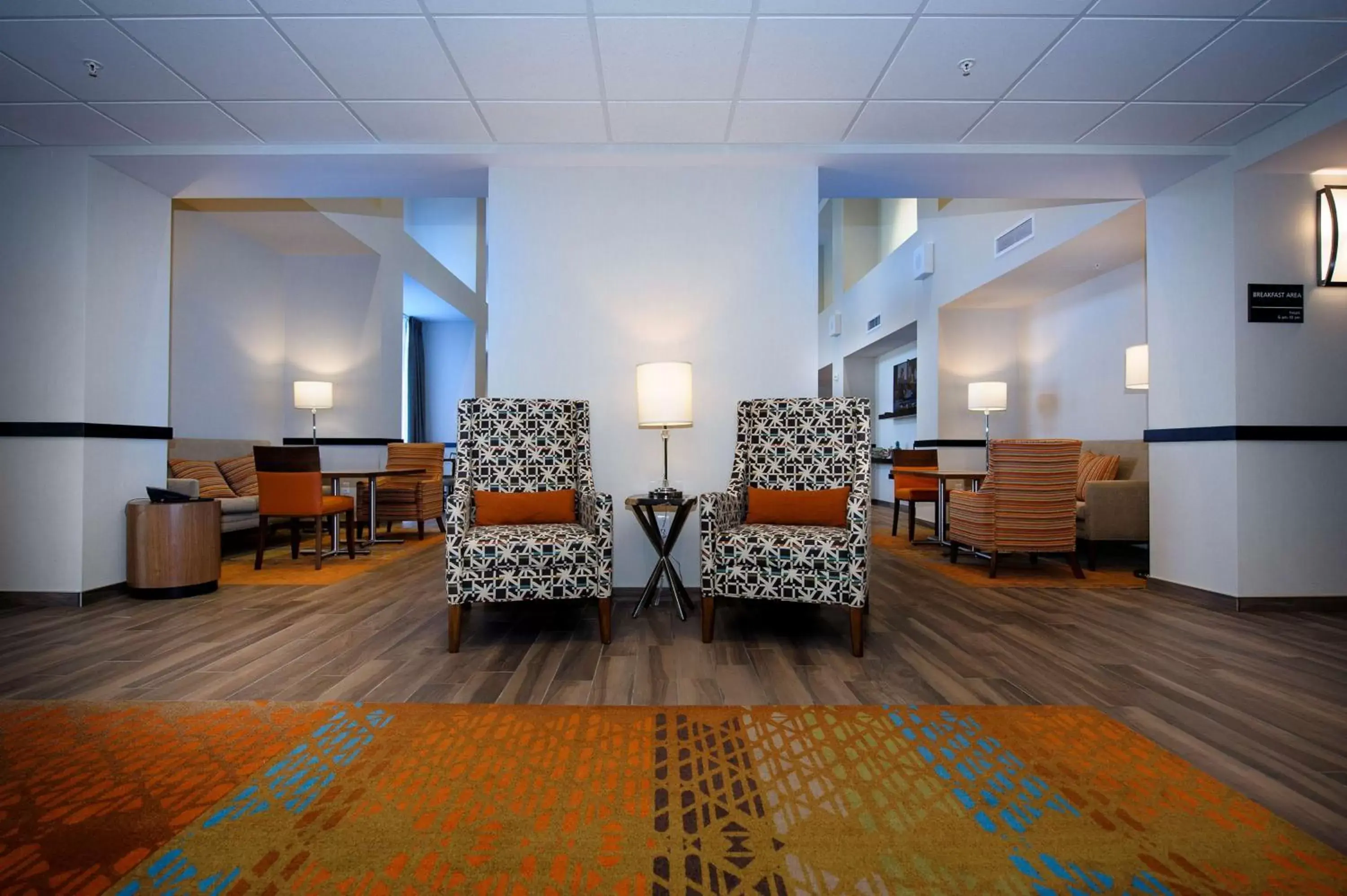 Lobby or reception, Seating Area in Hampton Inn & Suites Truro, NS