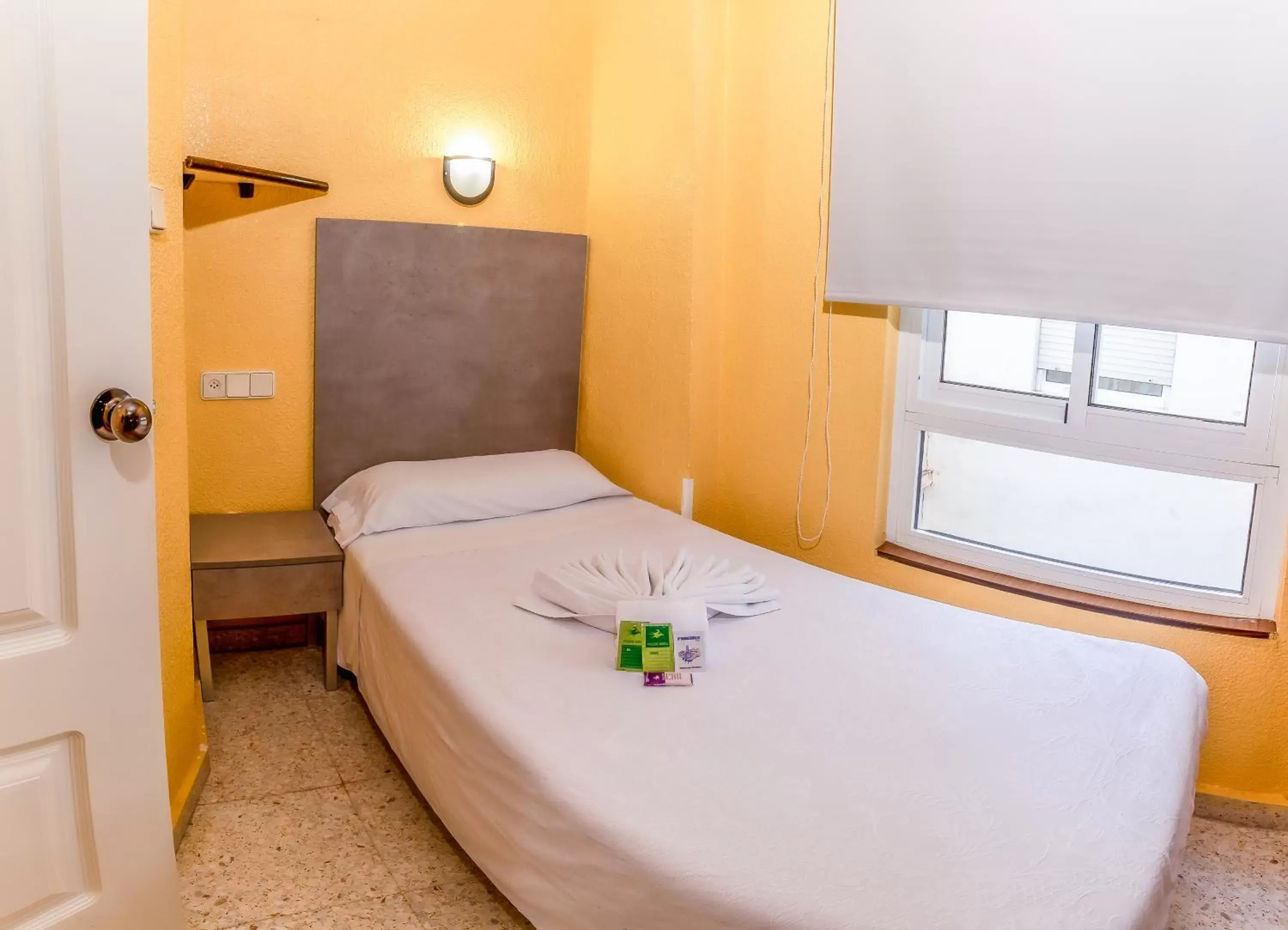 Standard Twin Room in Hotel Universal Murcia Standard Twin Room in Hotel Universal Murcia