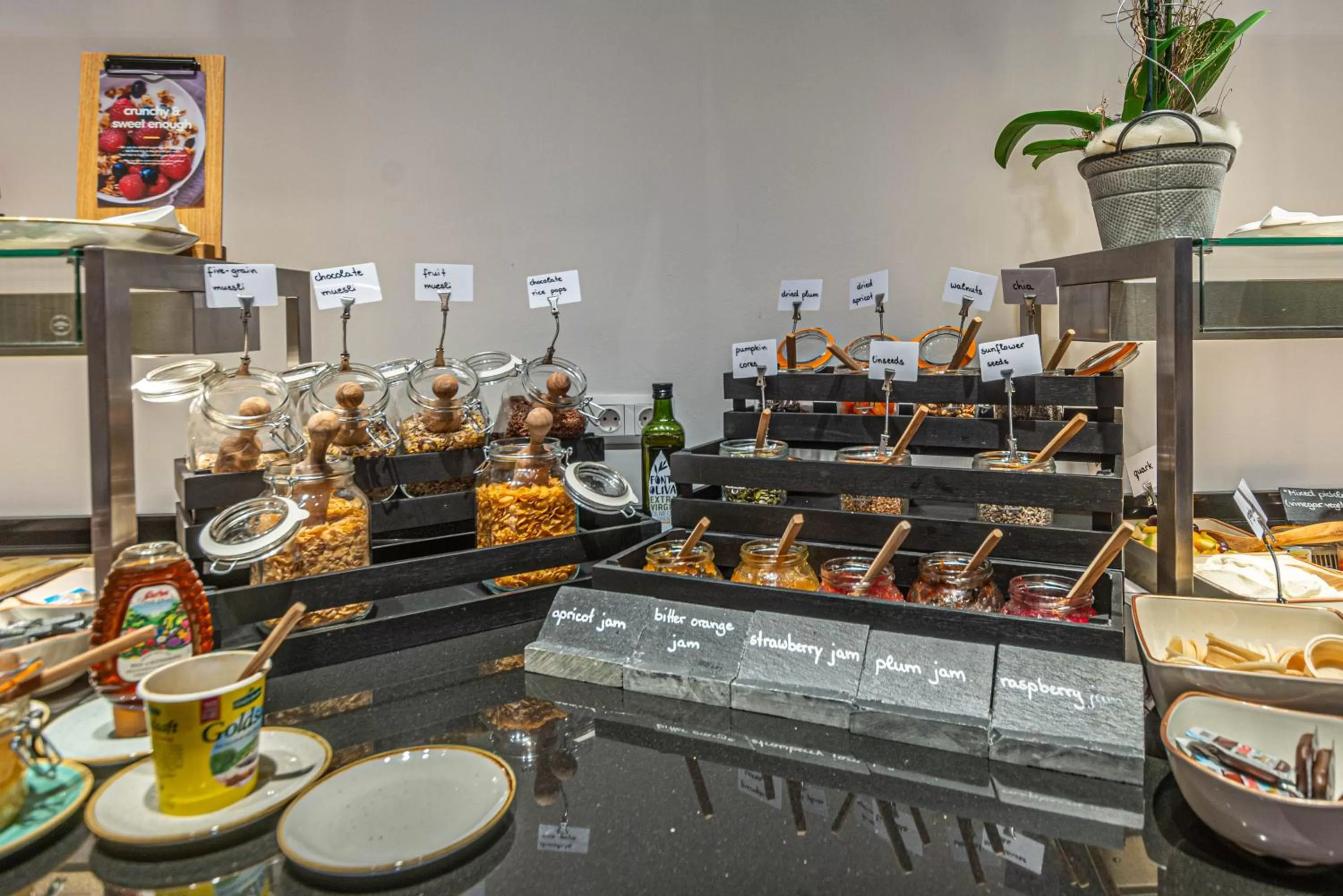 Restaurant/places to eat in Park Inn By Radisson Wismar