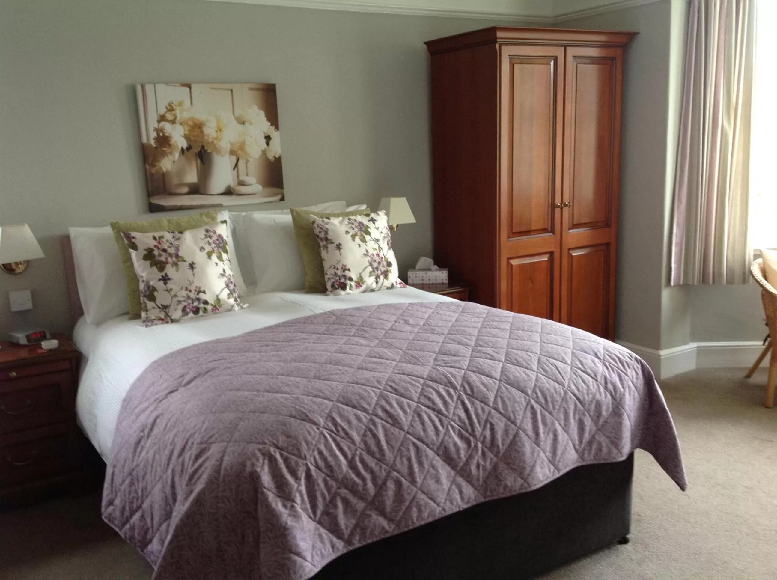 Decorative detail, Bed in The Spinney