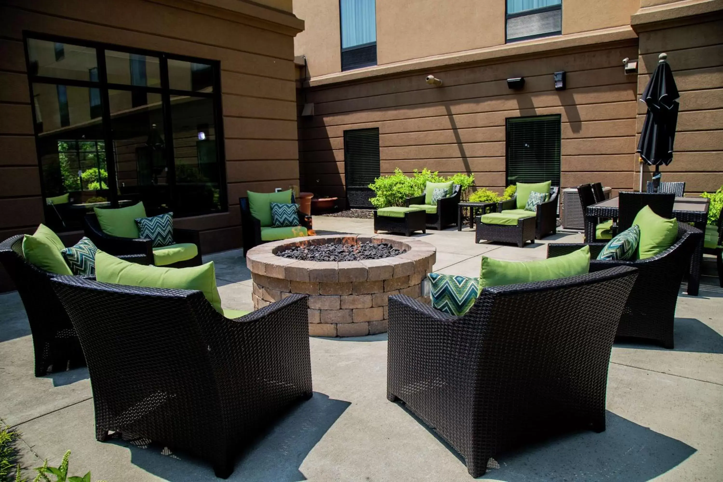 Hampton Inn & Suites Sharon Hampton Inn & Suites Sharon