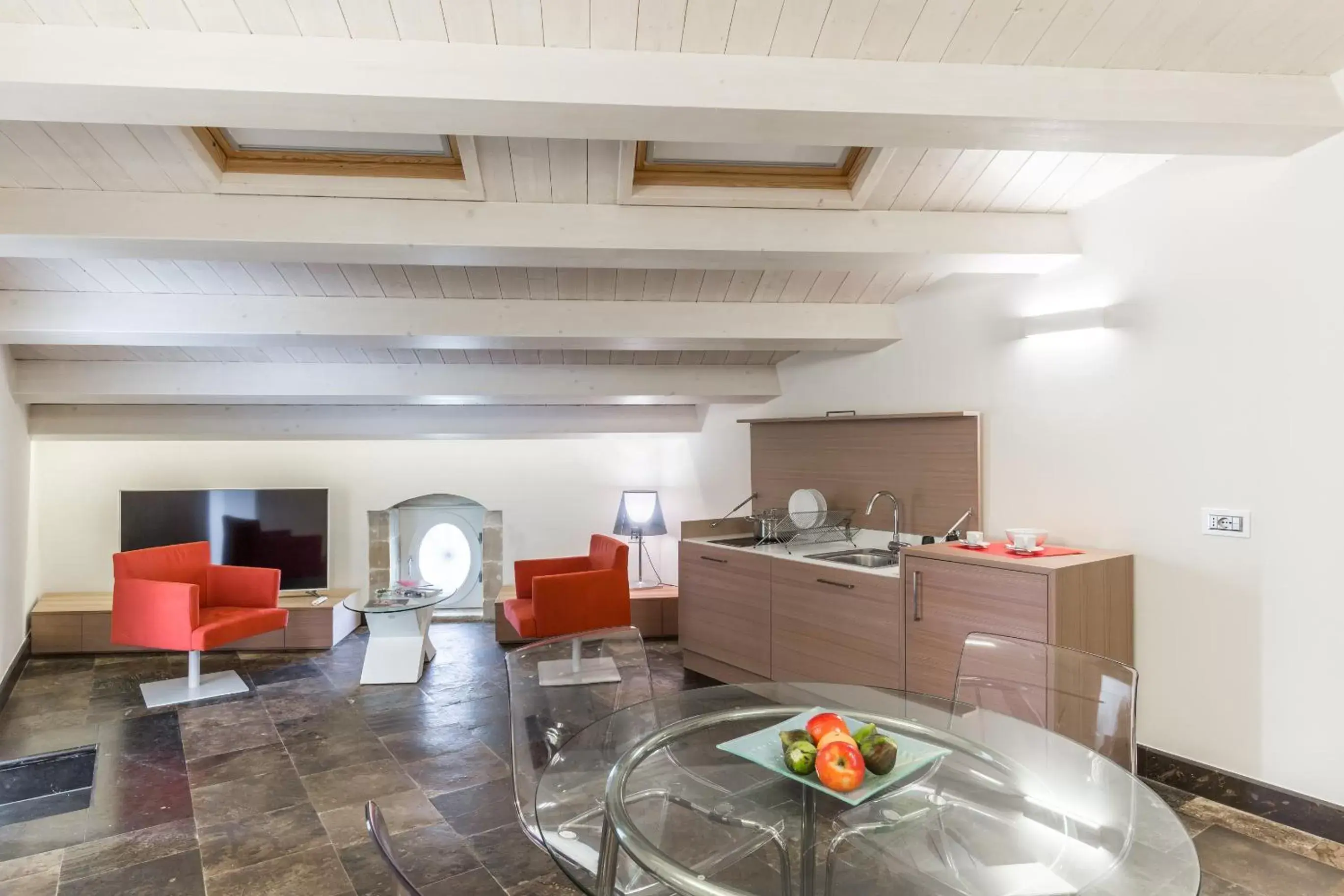 Coffee/tea facilities, Dining Area in Scicli Albergo Diffuso