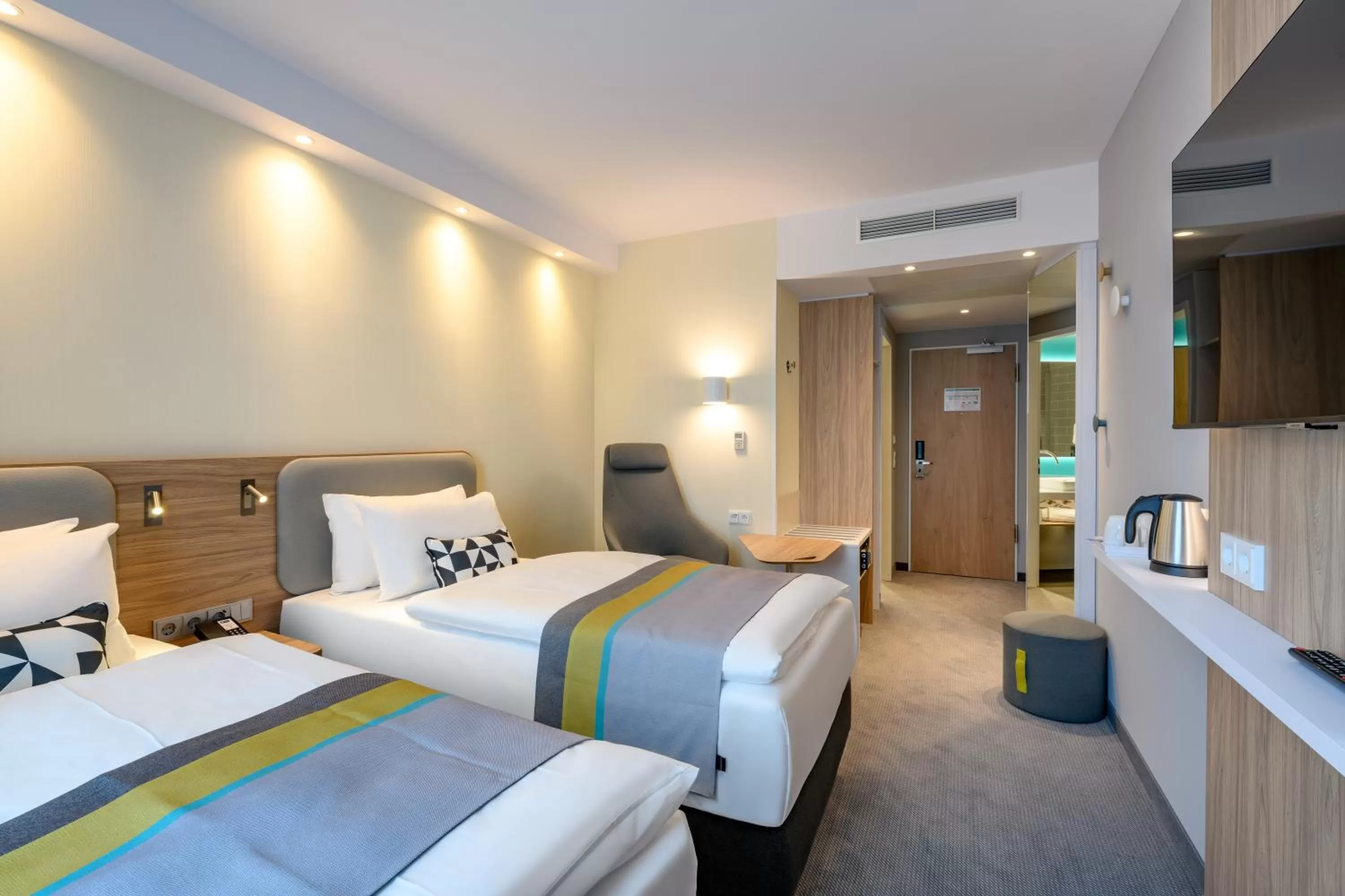 Staff, Bed in Holiday Inn Express - Fulda by IHG