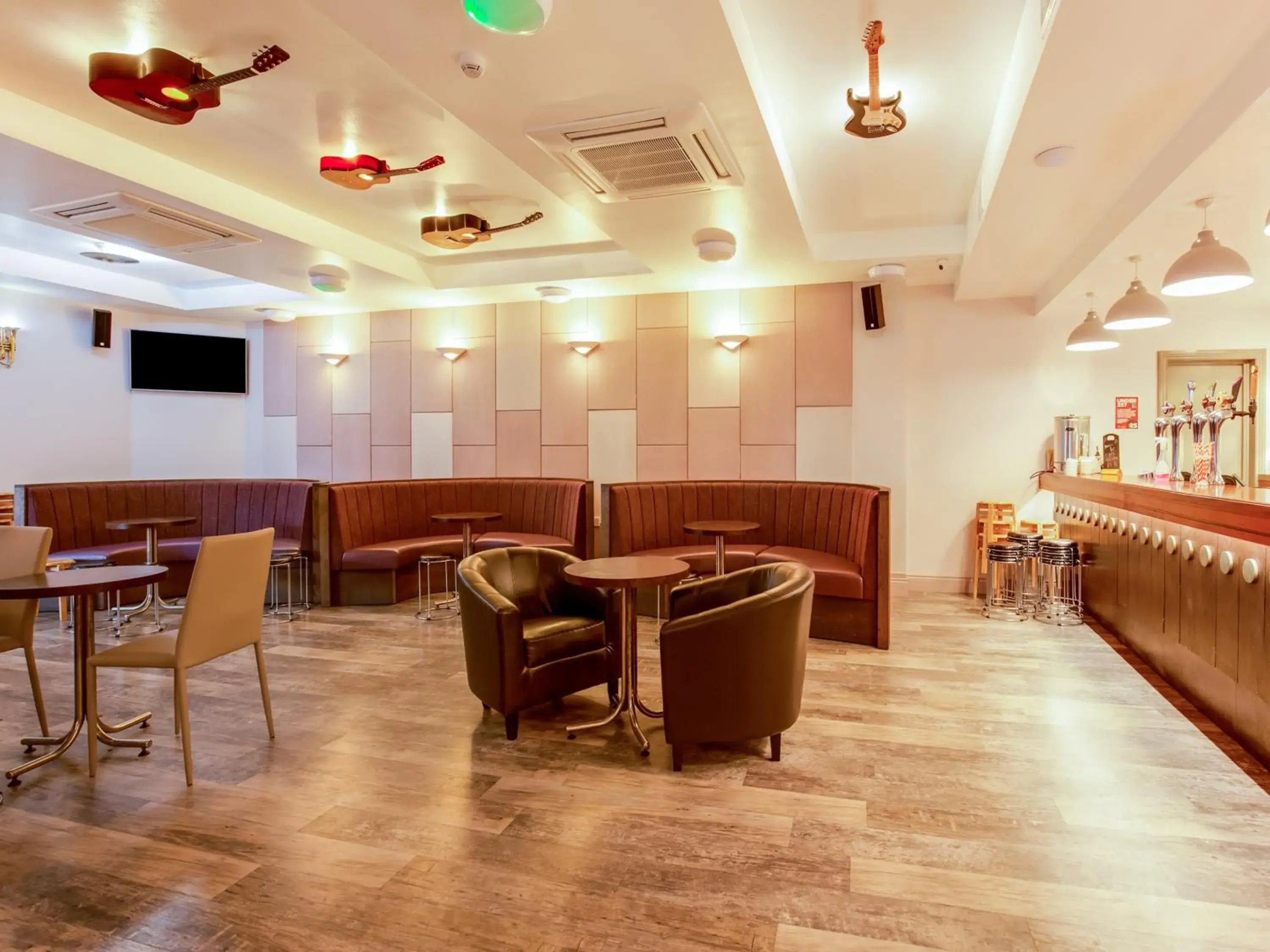 Lounge or bar, Lounge/Bar in Padarn Hotel