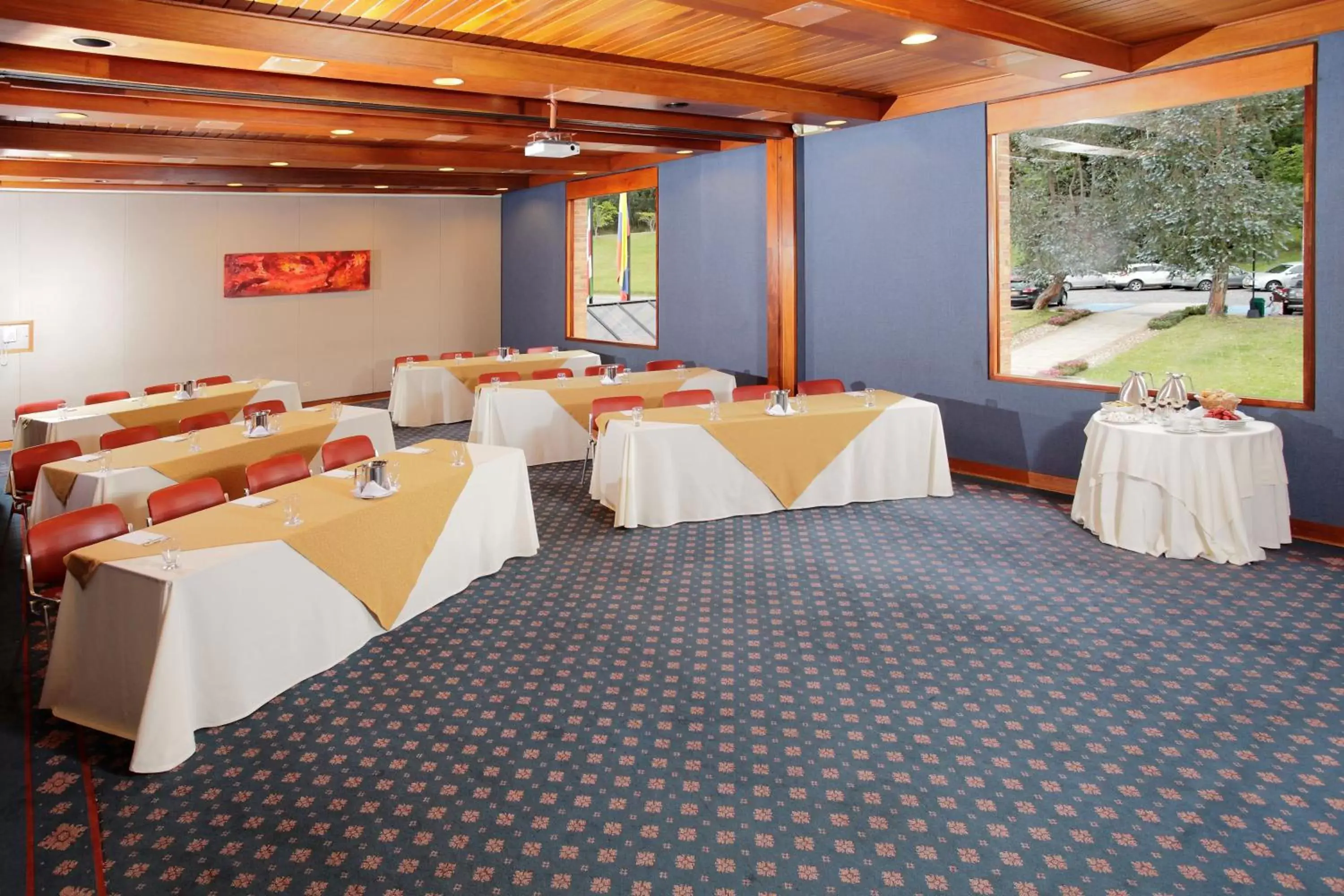 Meeting/conference room, Restaurant/Places to Eat in Estelar Paipa Hotel Spa & Y Centro De Convenciones