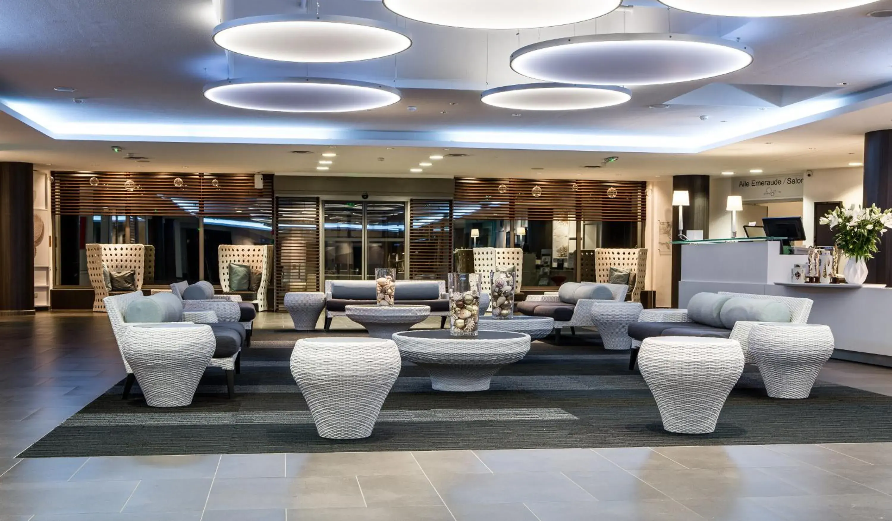 Lobby or reception, Lobby/Reception in Emeria Dinard Hotel Thalasso & Spa