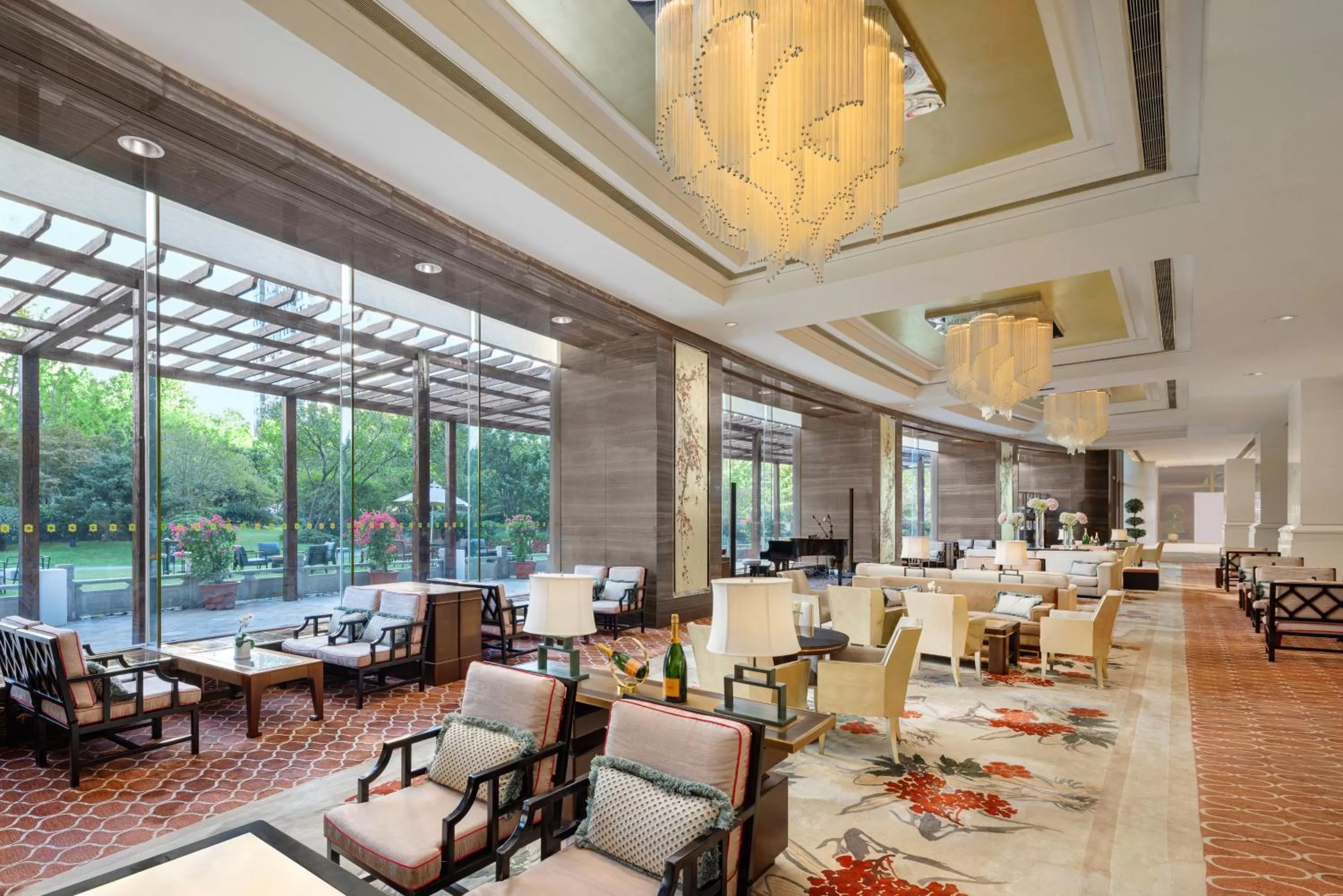 Restaurant/places to eat in Shangri-La Nanjing
