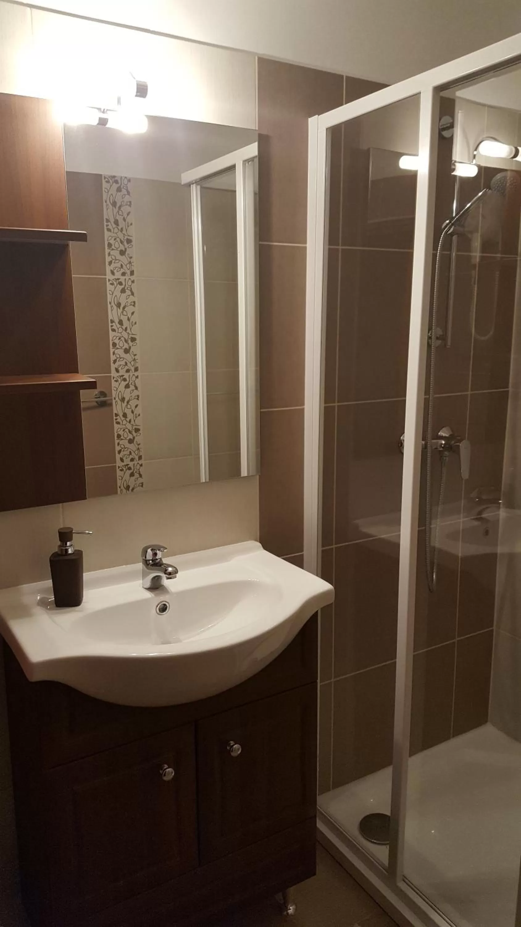 Bathroom in Duna Panzió