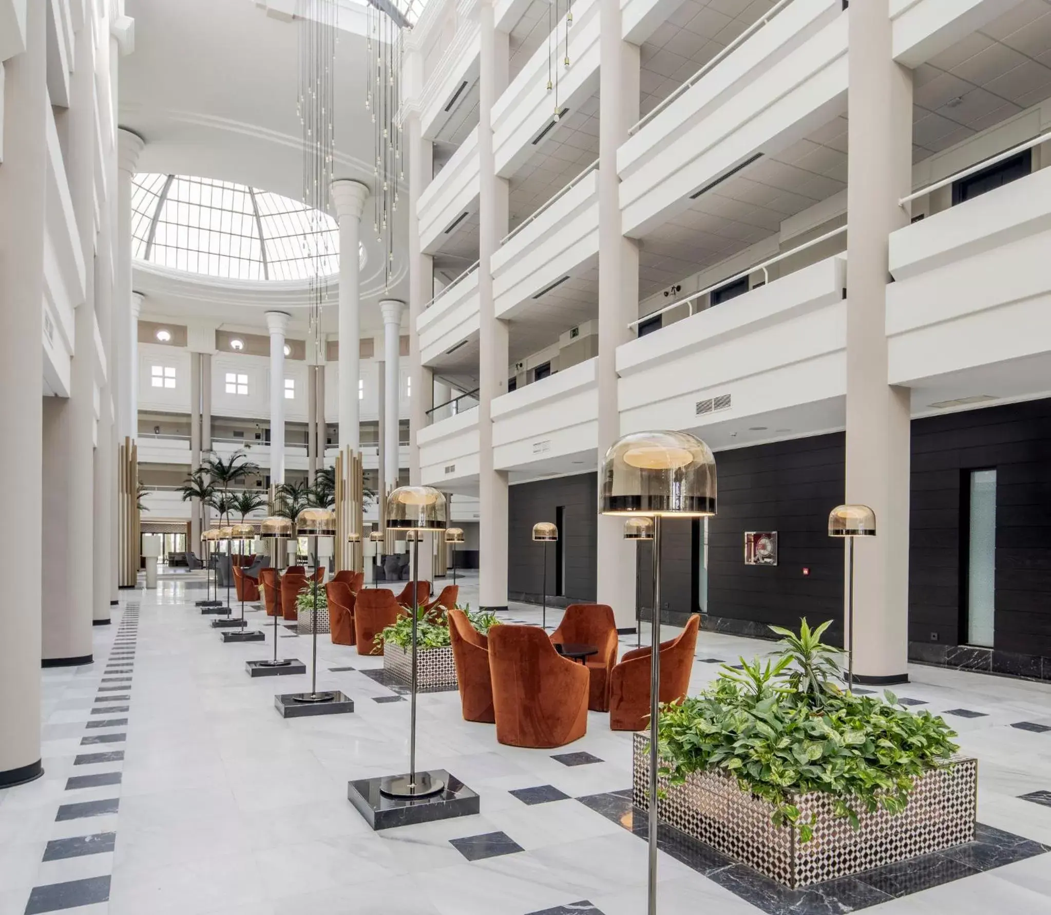 Lobby or reception in Ilunion Alcora Sevilla