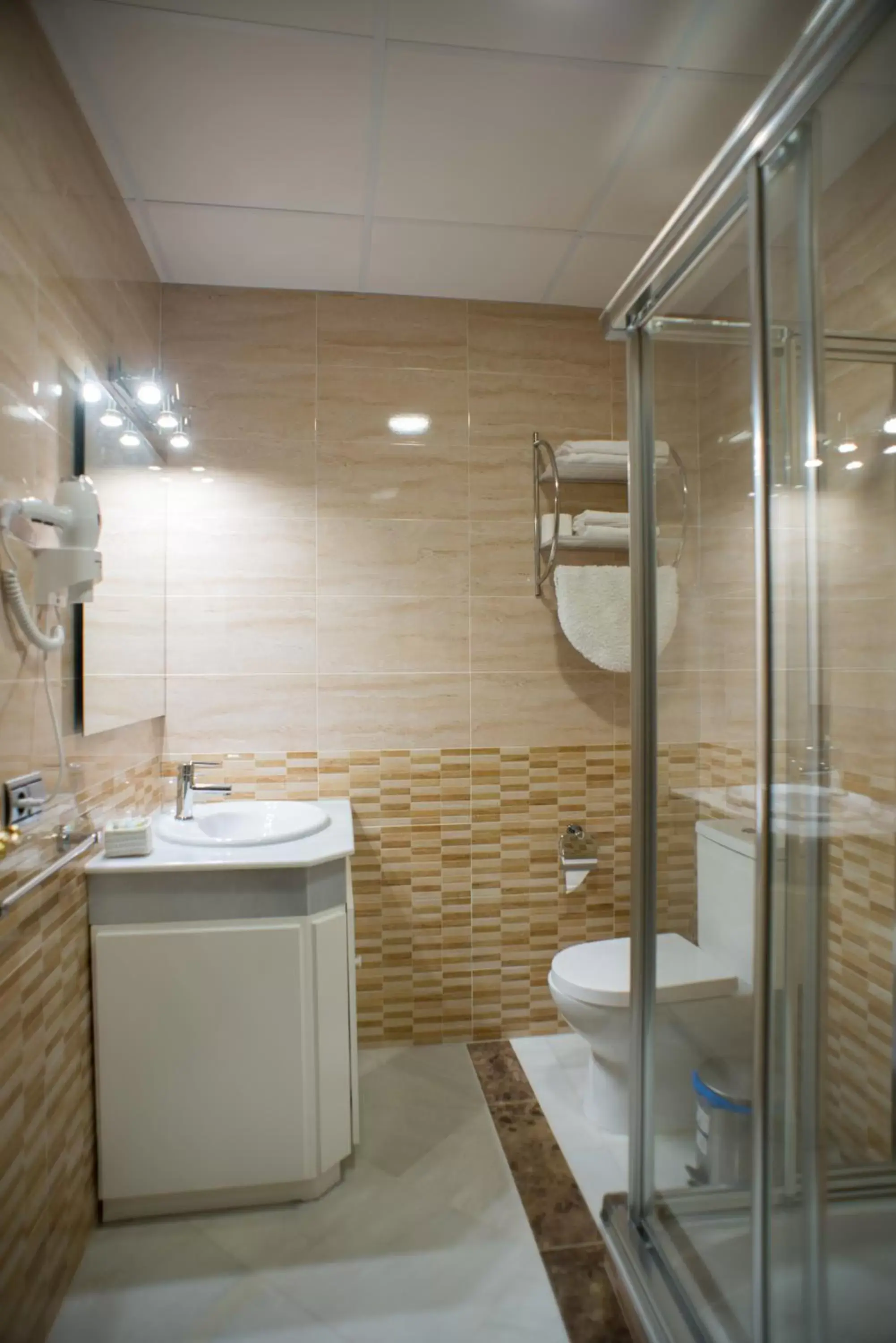 Bathroom in Hotel Coral Playa