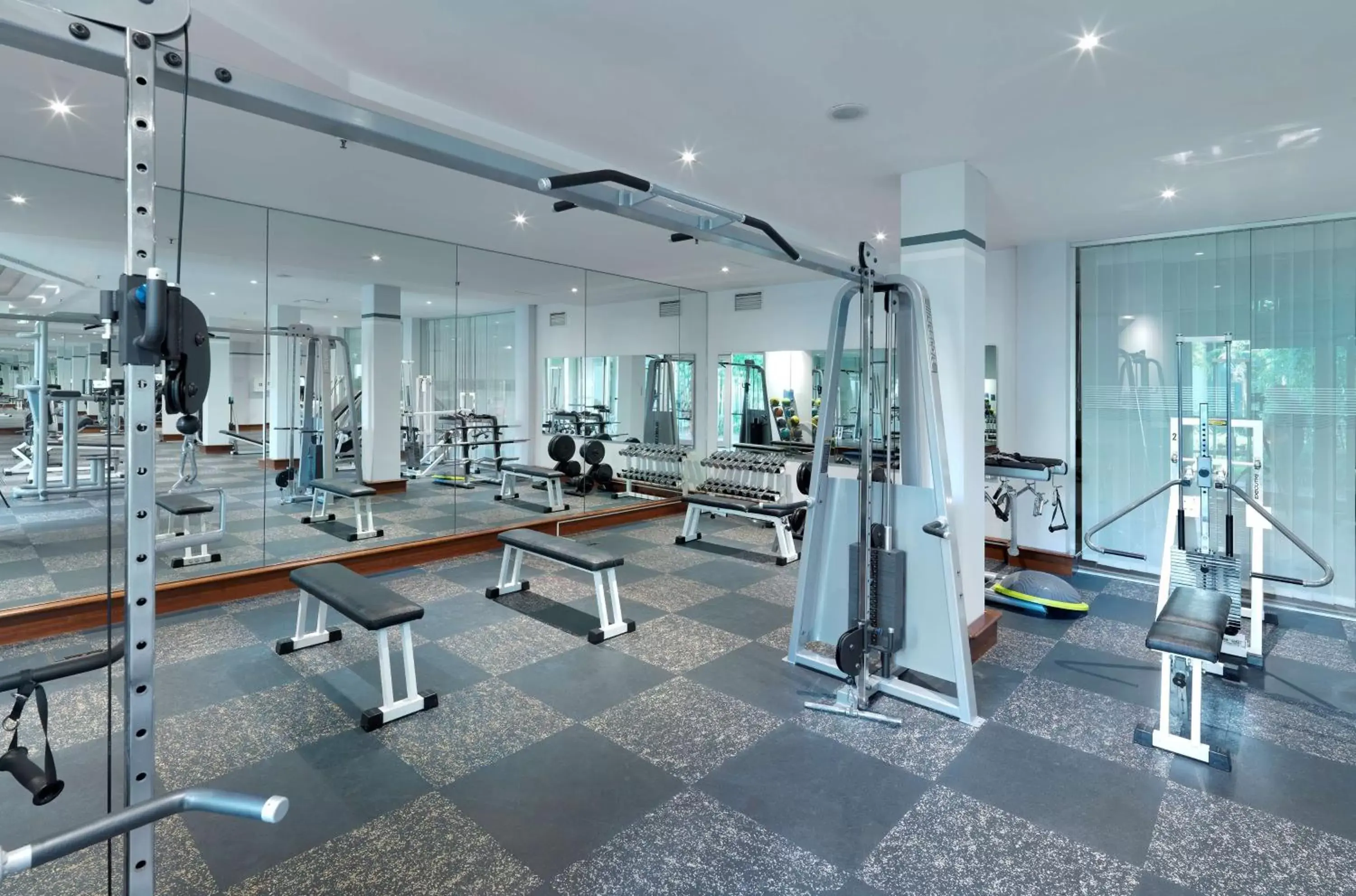 Spa and wellness centre/facilities, Fitness Center/Facilities in Radisson Blu Park Hotel & Conference Centre