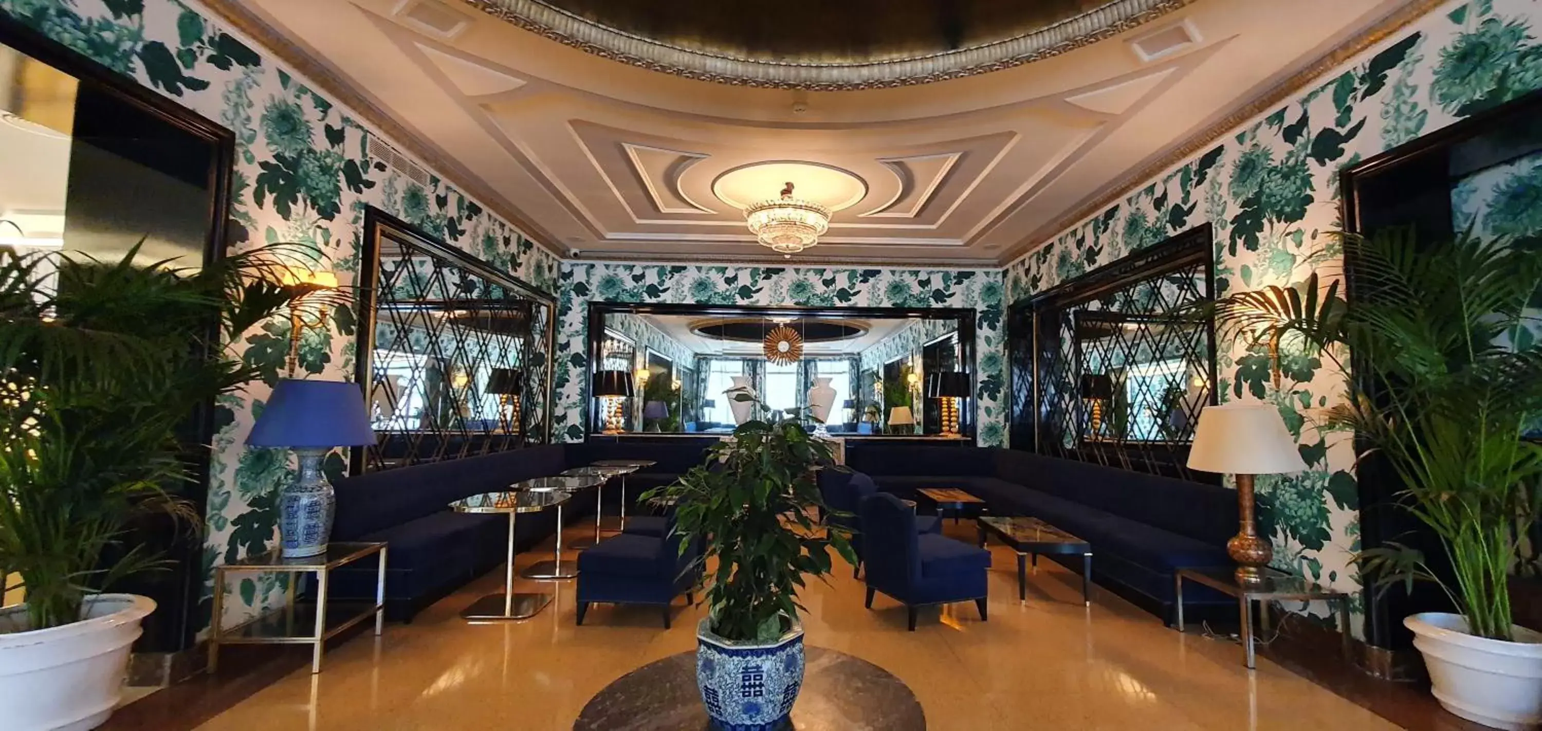 Lobby or reception in Principe Pio Lobby or reception in Principe Pio