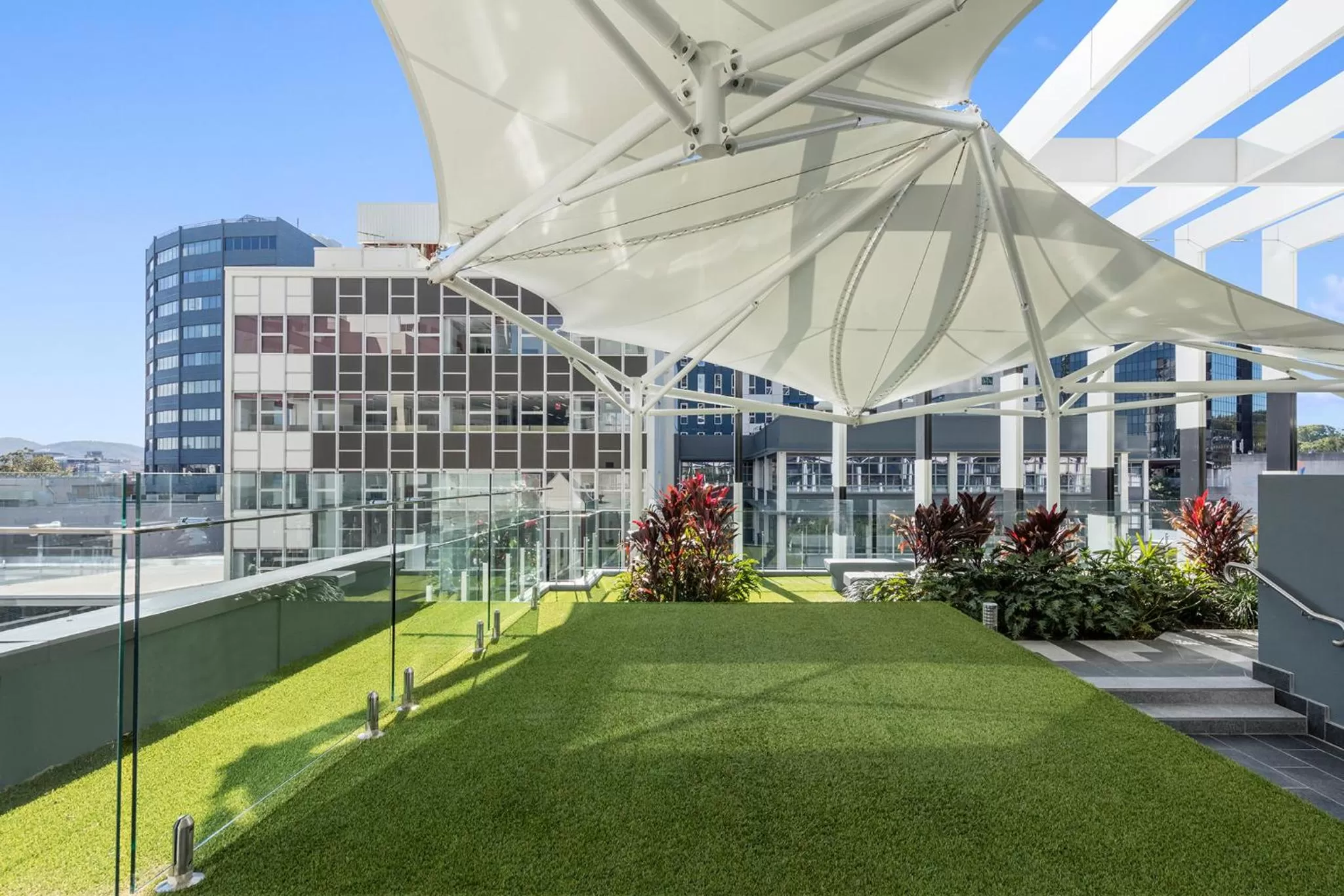 Balcony/Terrace in Meriton Suites Herschel Street, Brisbane