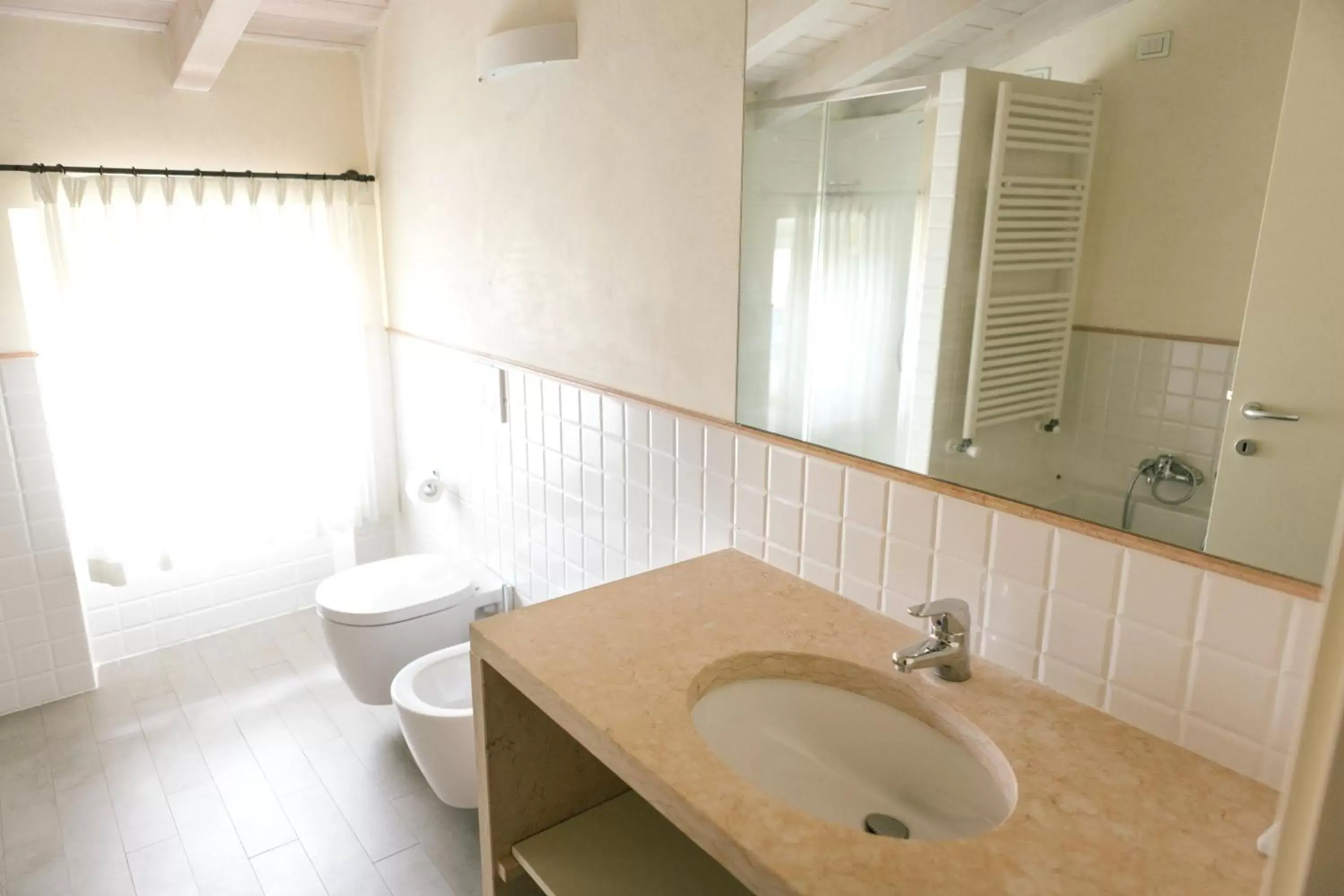 Bathroom in Hotel Villa Moron