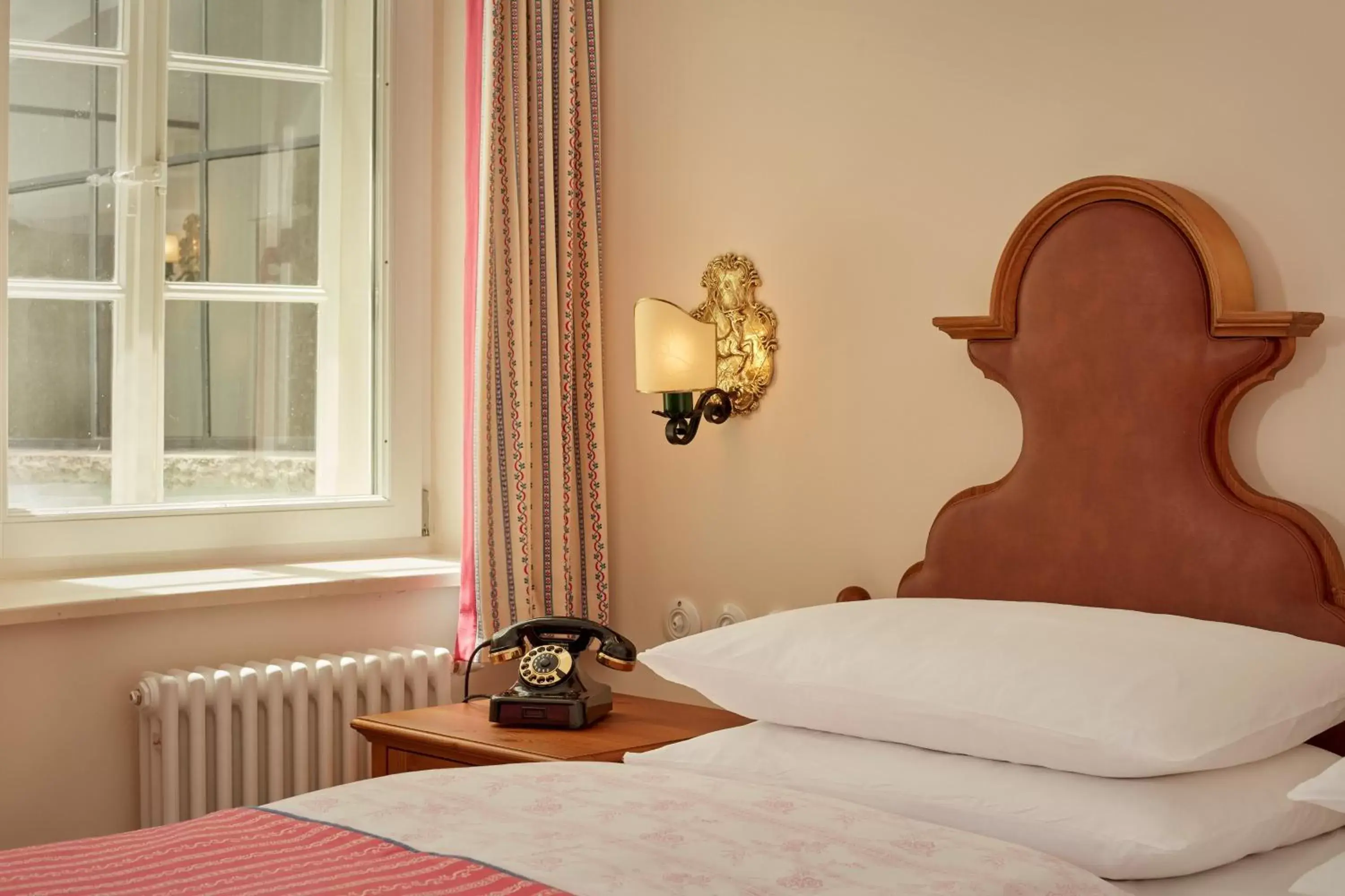 Photo of the whole room, Bed in Hotel Goldener Hirsch, A Luxury Collection Hotel, Salzburg