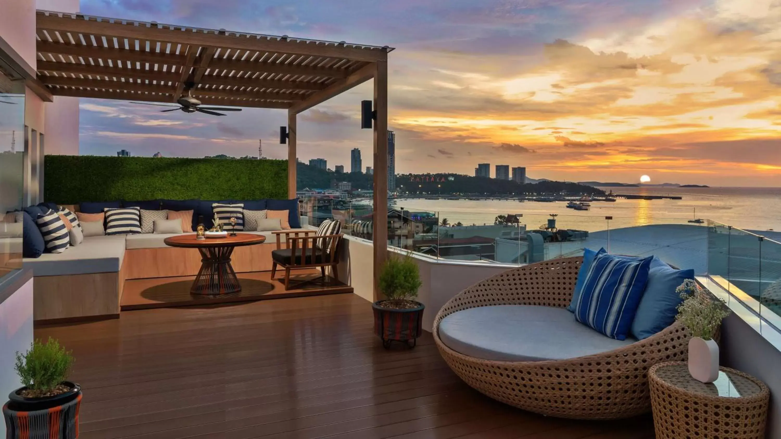 Bedroom in Avani Pattaya Resort