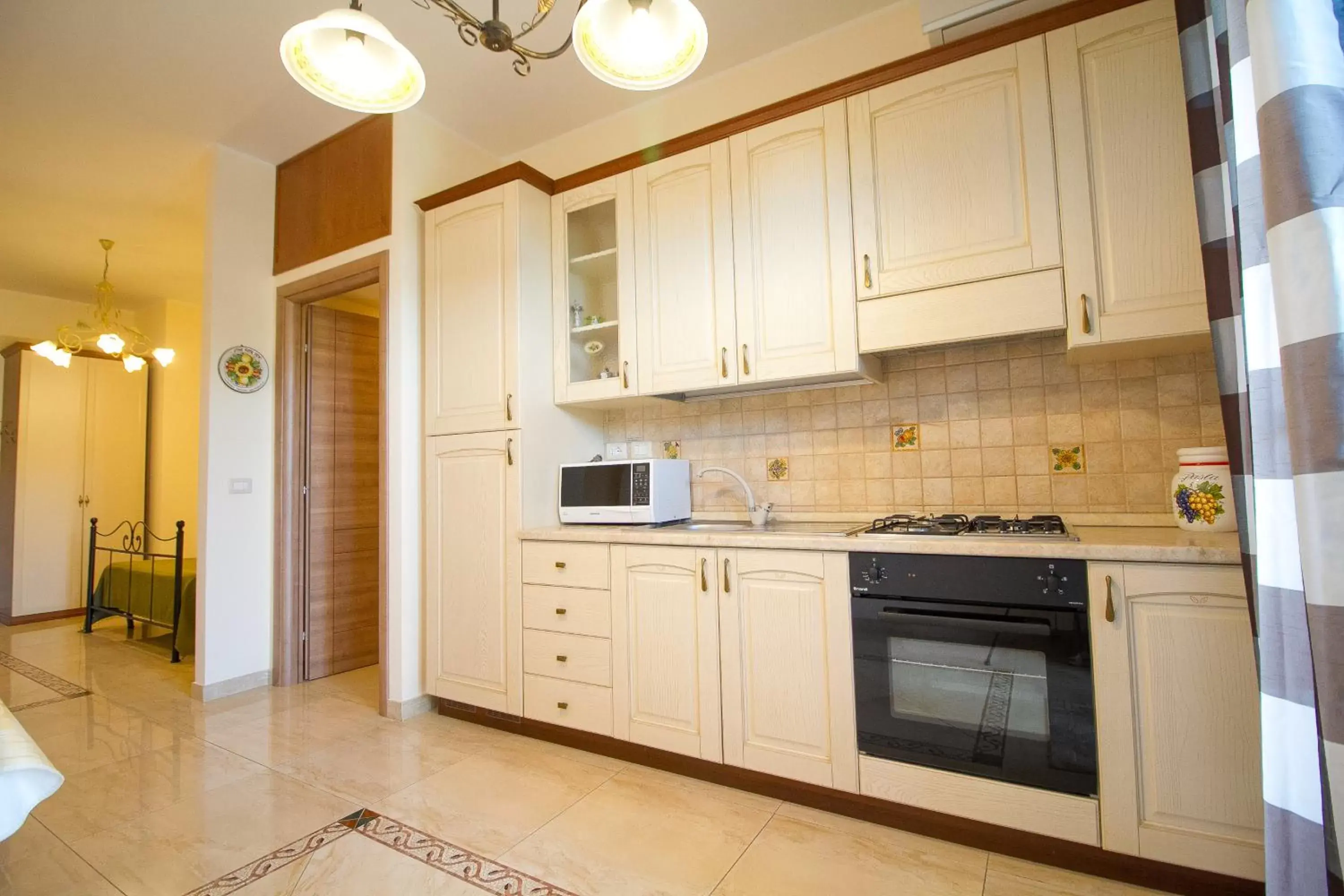 kitchen, Kitchen/Kitchenette in Etna Royal View