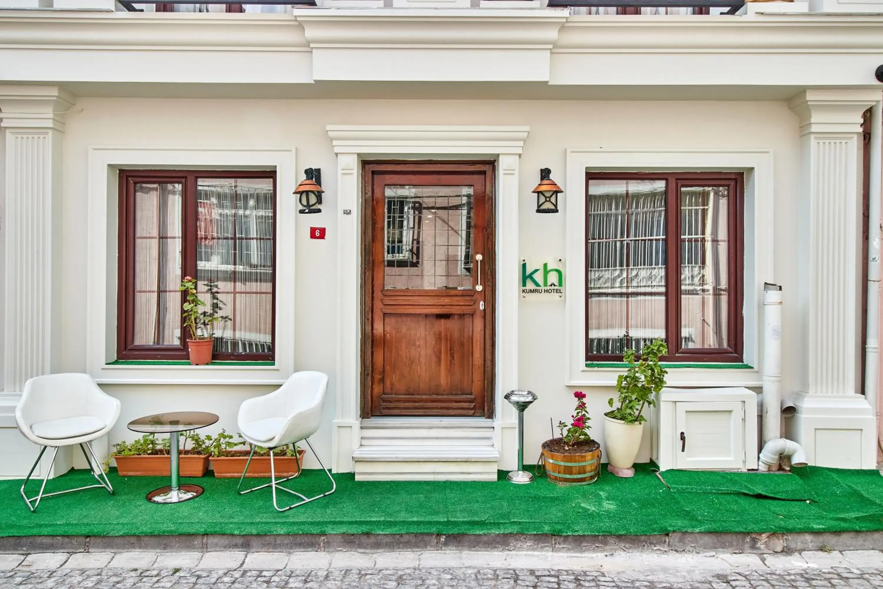 Facade/entrance in Kumru Hotel Facade/entrance in Kumru Hotel