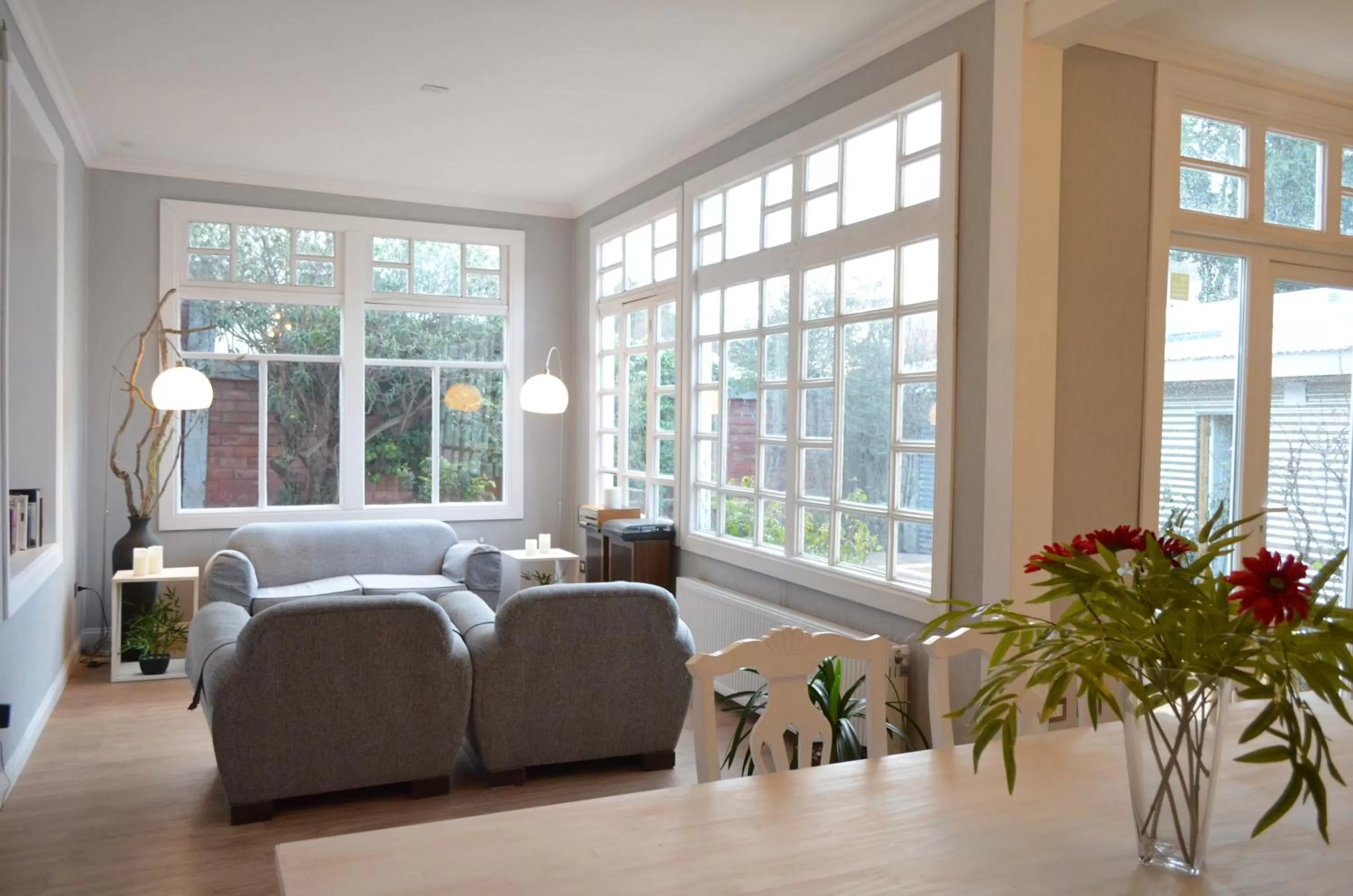 Seating Area in Hostal Boutique Puerta Roja