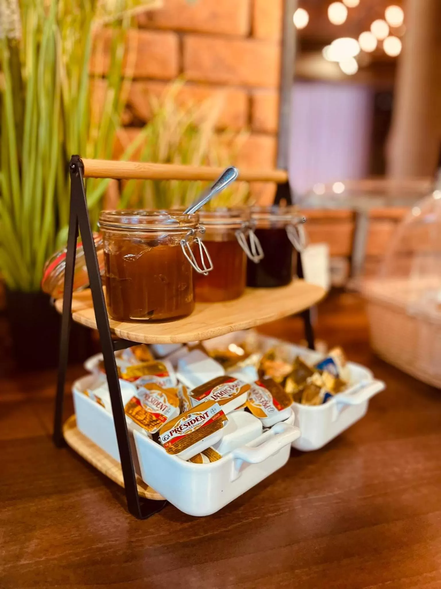 Food in Hotel Esperanto