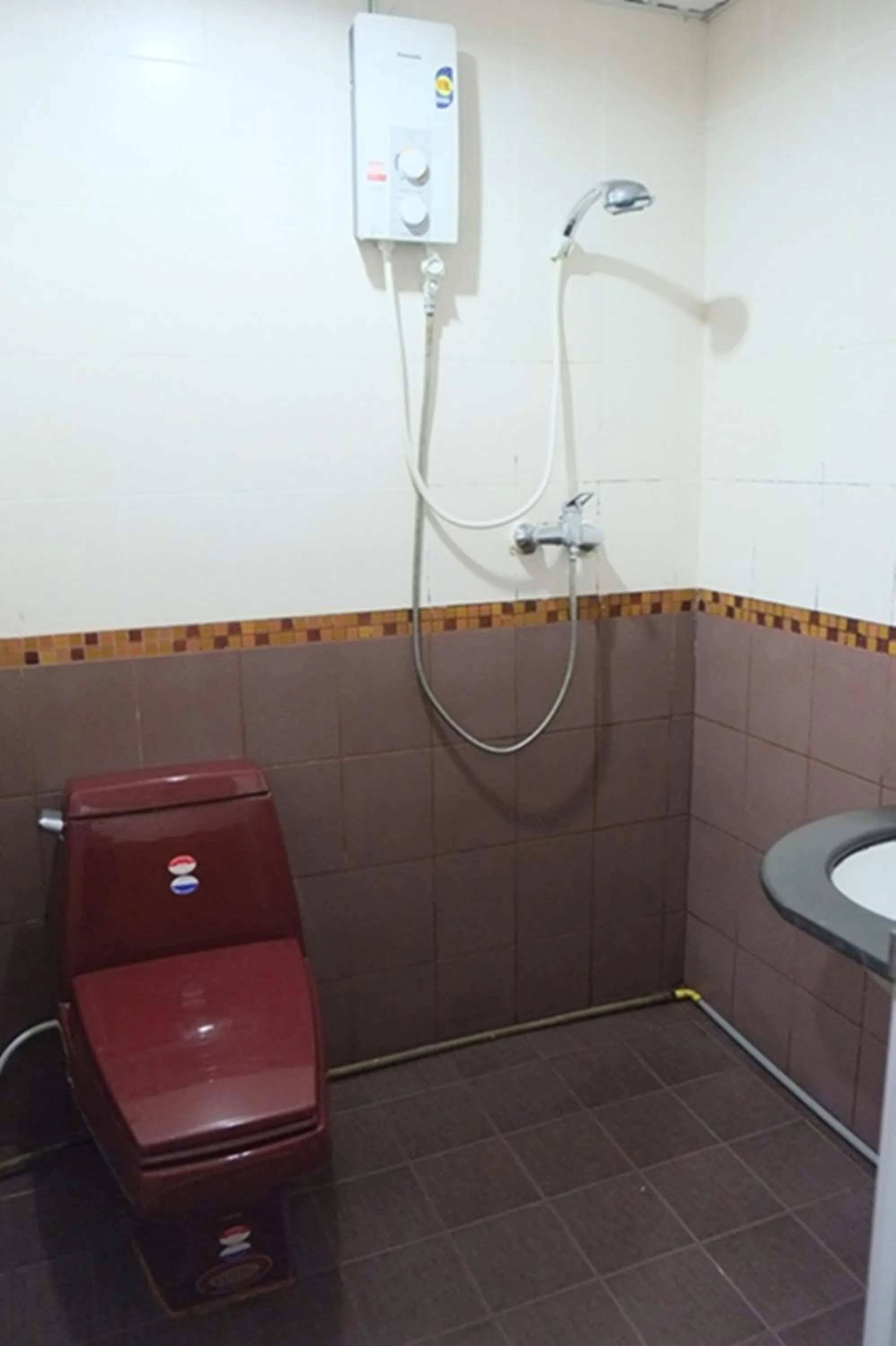 Shower in The Siam Guest House - SHA Extra Plus