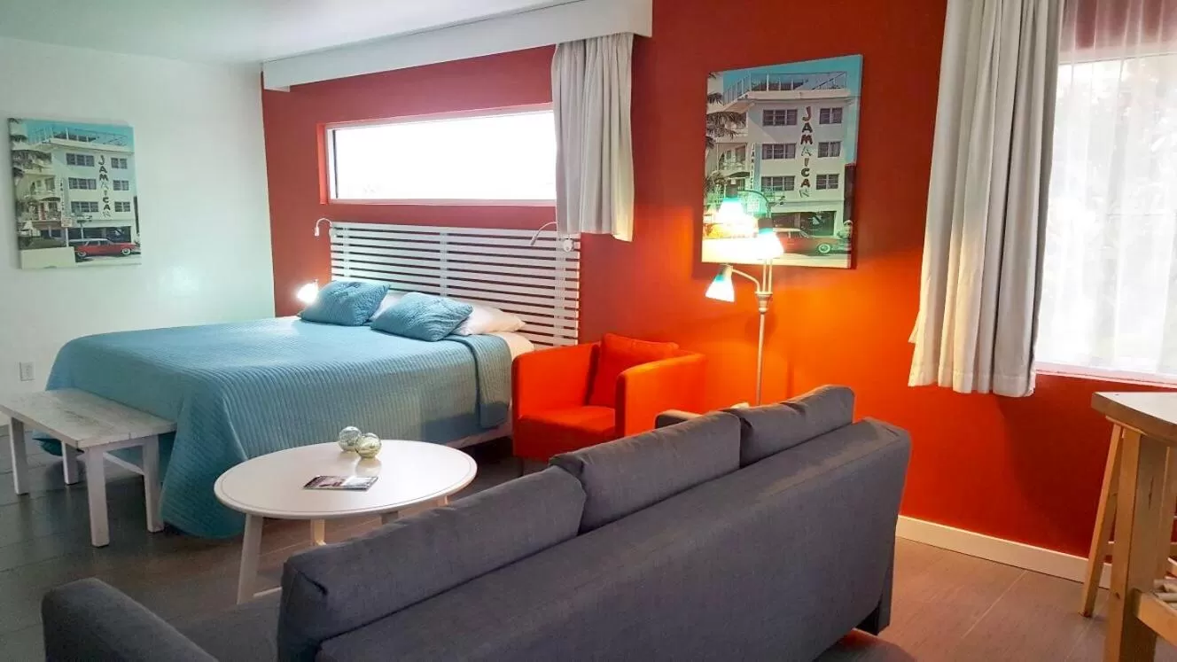 Photo of the whole room, Bed in Snooze