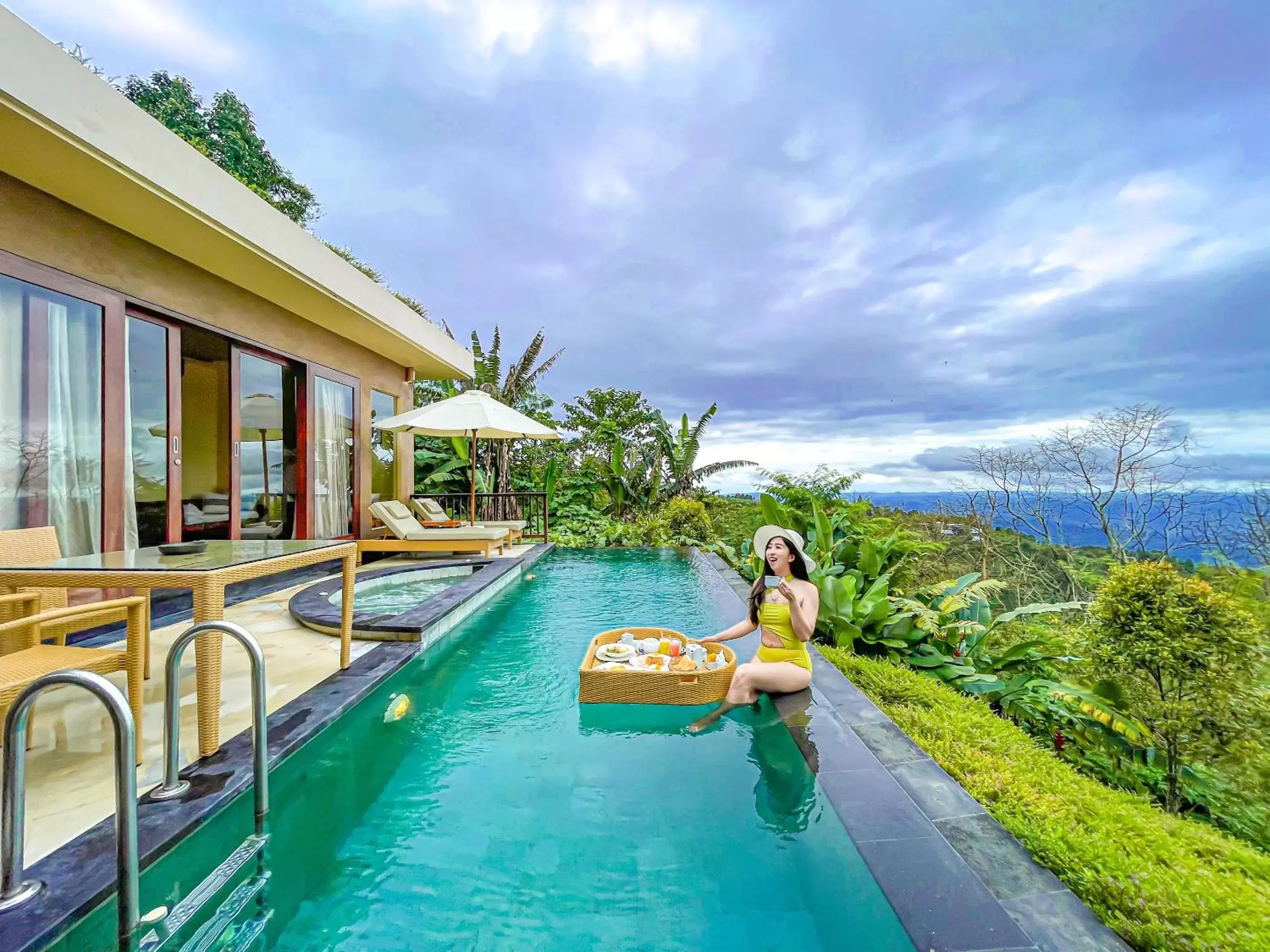 Swimming Pool in Munduk Moding Plantation Nature Resort & Spa