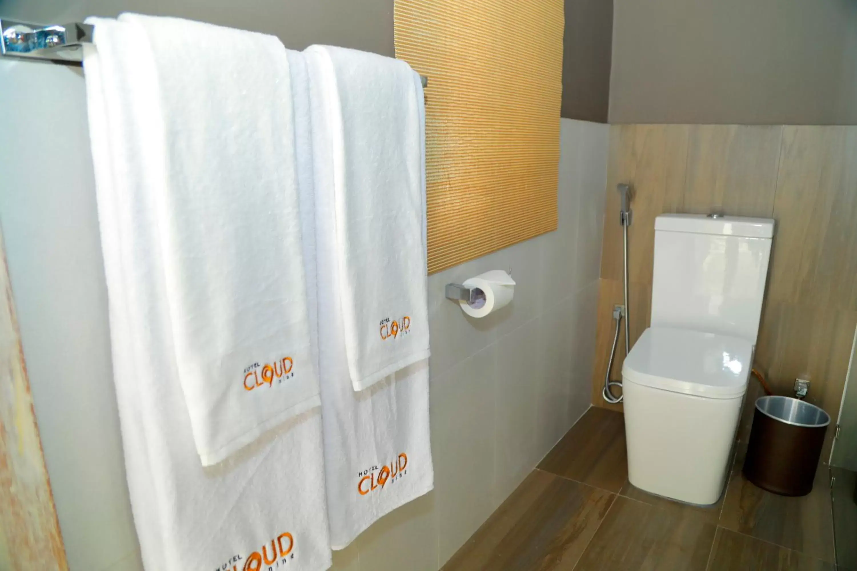 Toilet, Bathroom in Hotel Cloud 9 Negombo