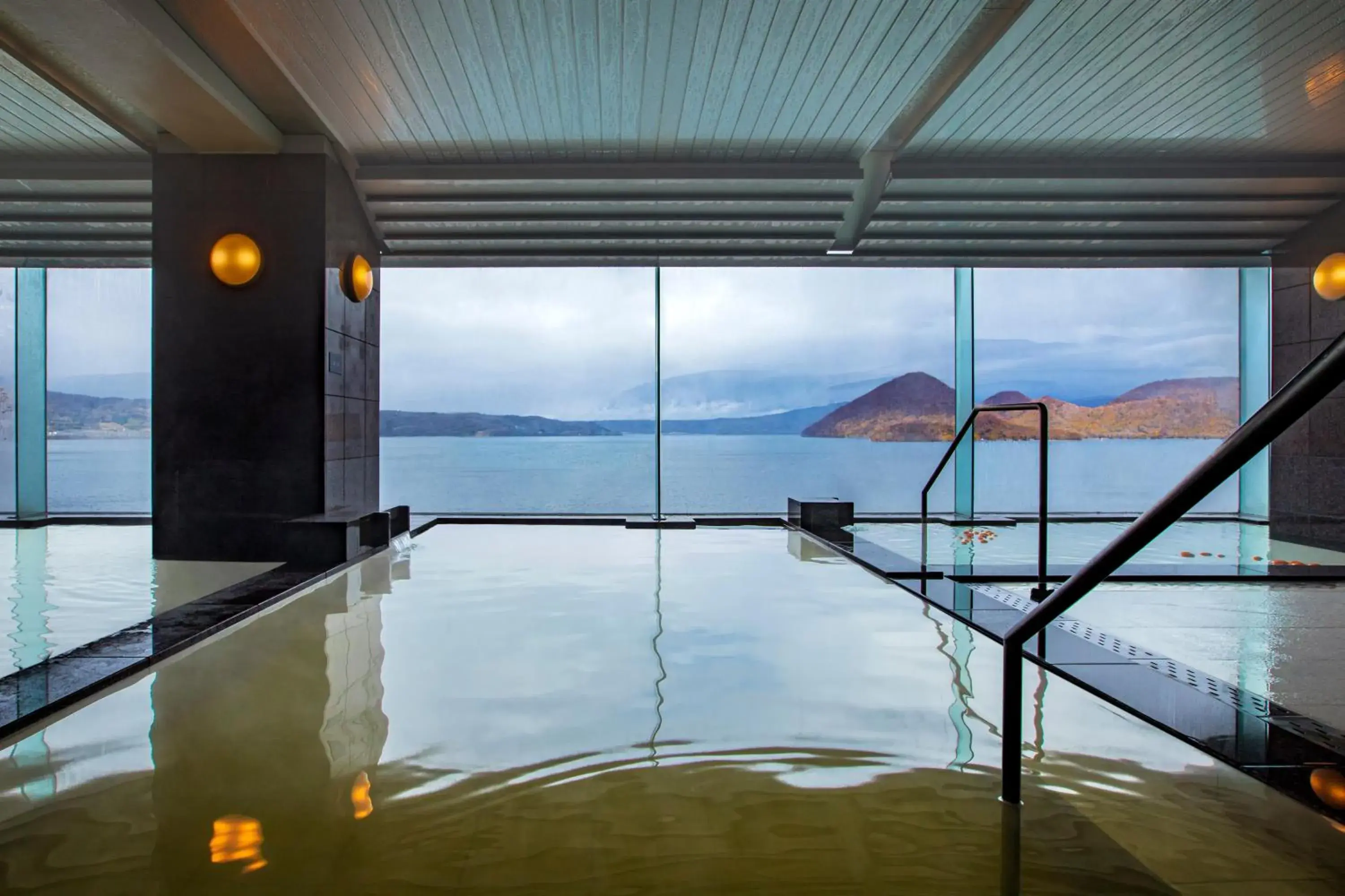 Hot Spring Bath, Swimming Pool in The Lake view TOYA Nonokaze resort