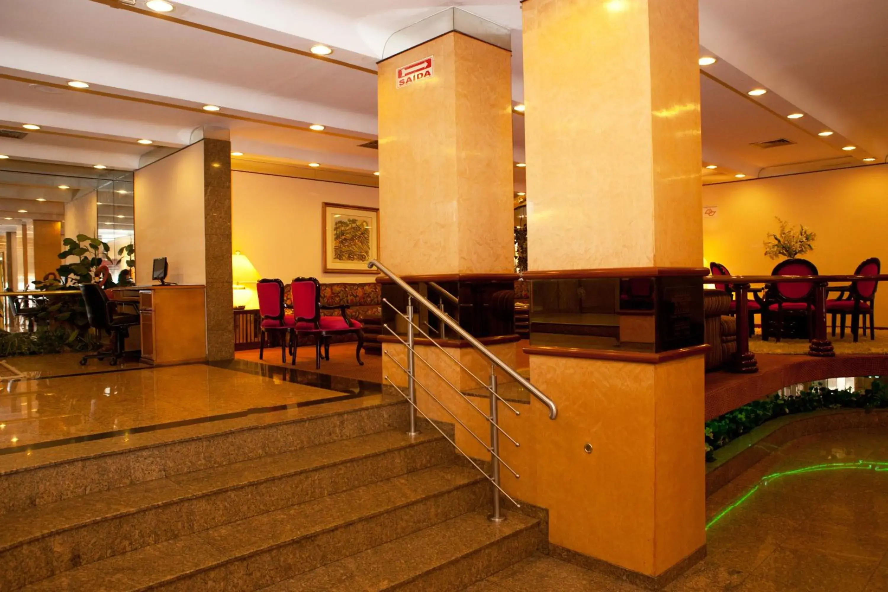 Lobby or reception, Lounge/Bar in Hotel Gran Corona