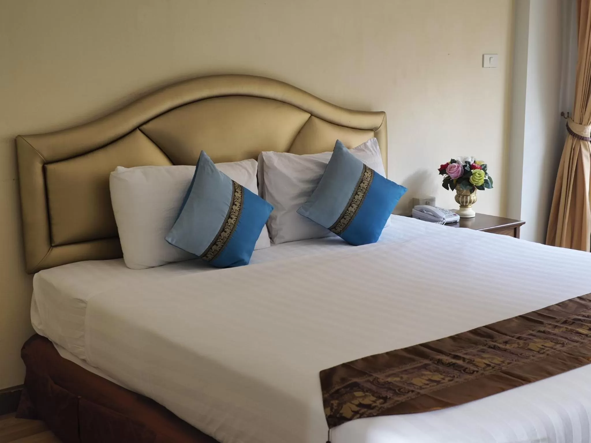 Bed in Luckswan Resort Chiang Rai - SHA Extra Plus