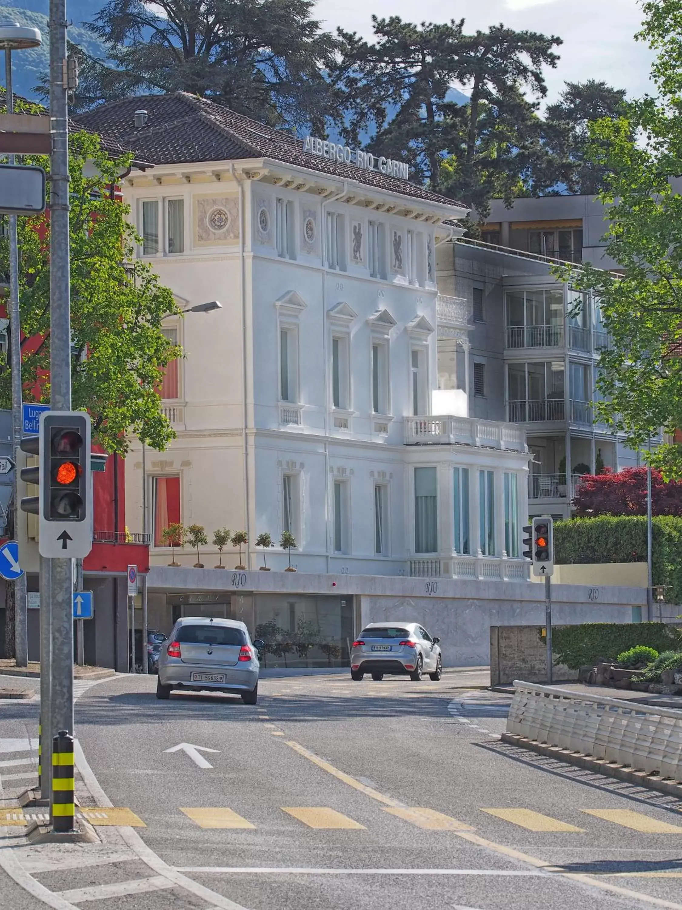 Facade/entrance, Property Building in Hotel Rio Garni