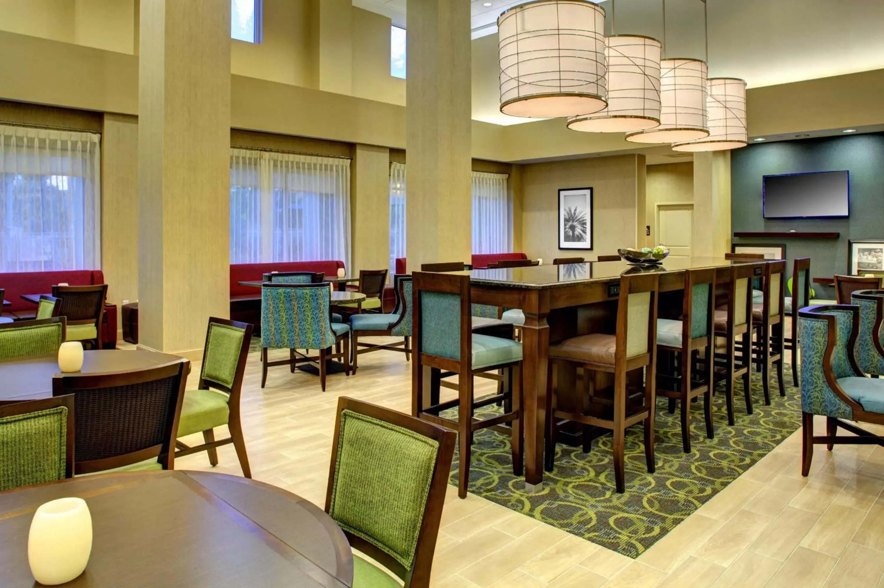 Restaurant/Places to Eat in Hampton Inn and Suites Coconut Creek