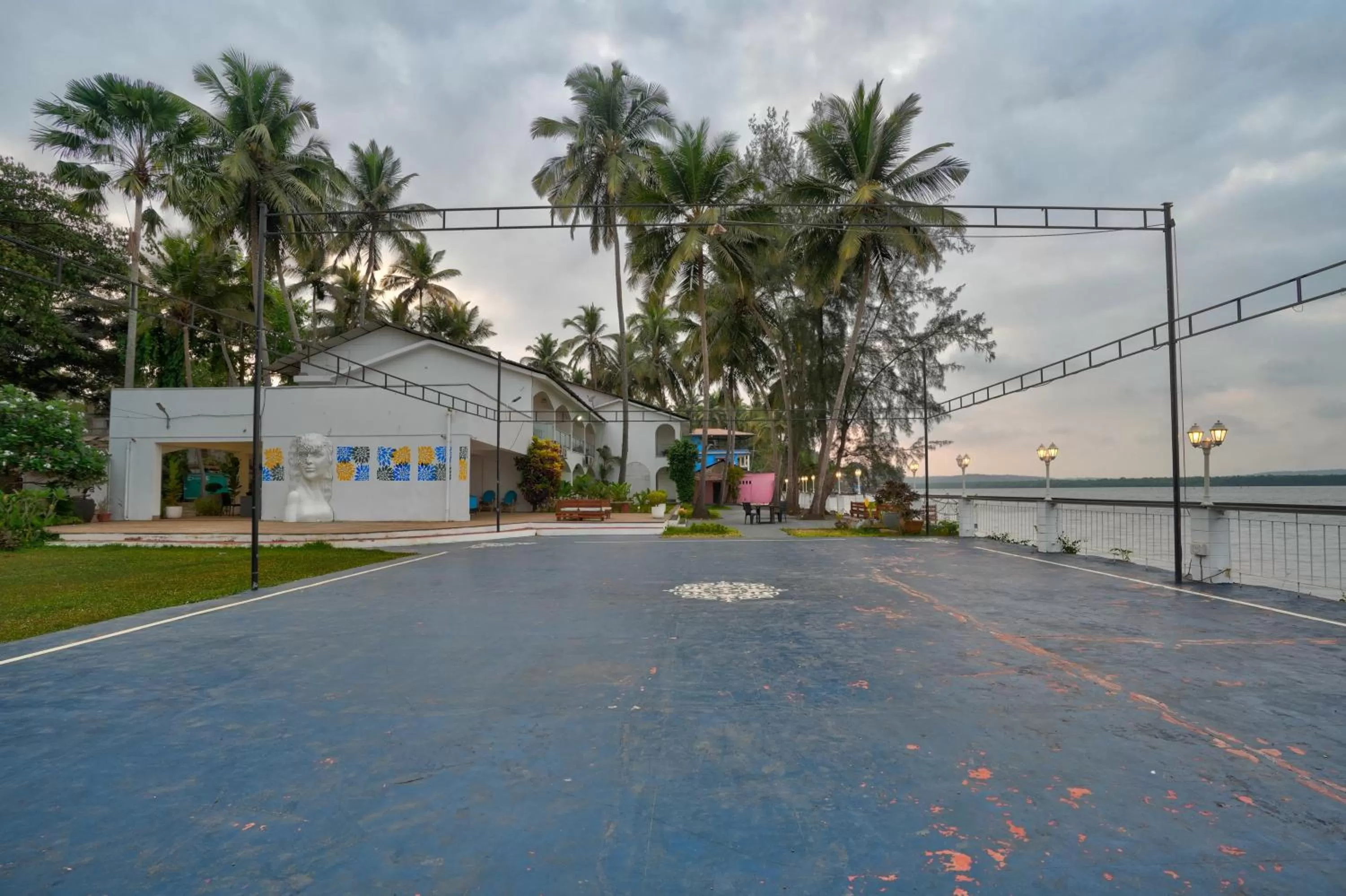 Natural landscape in Blu Missel By The River